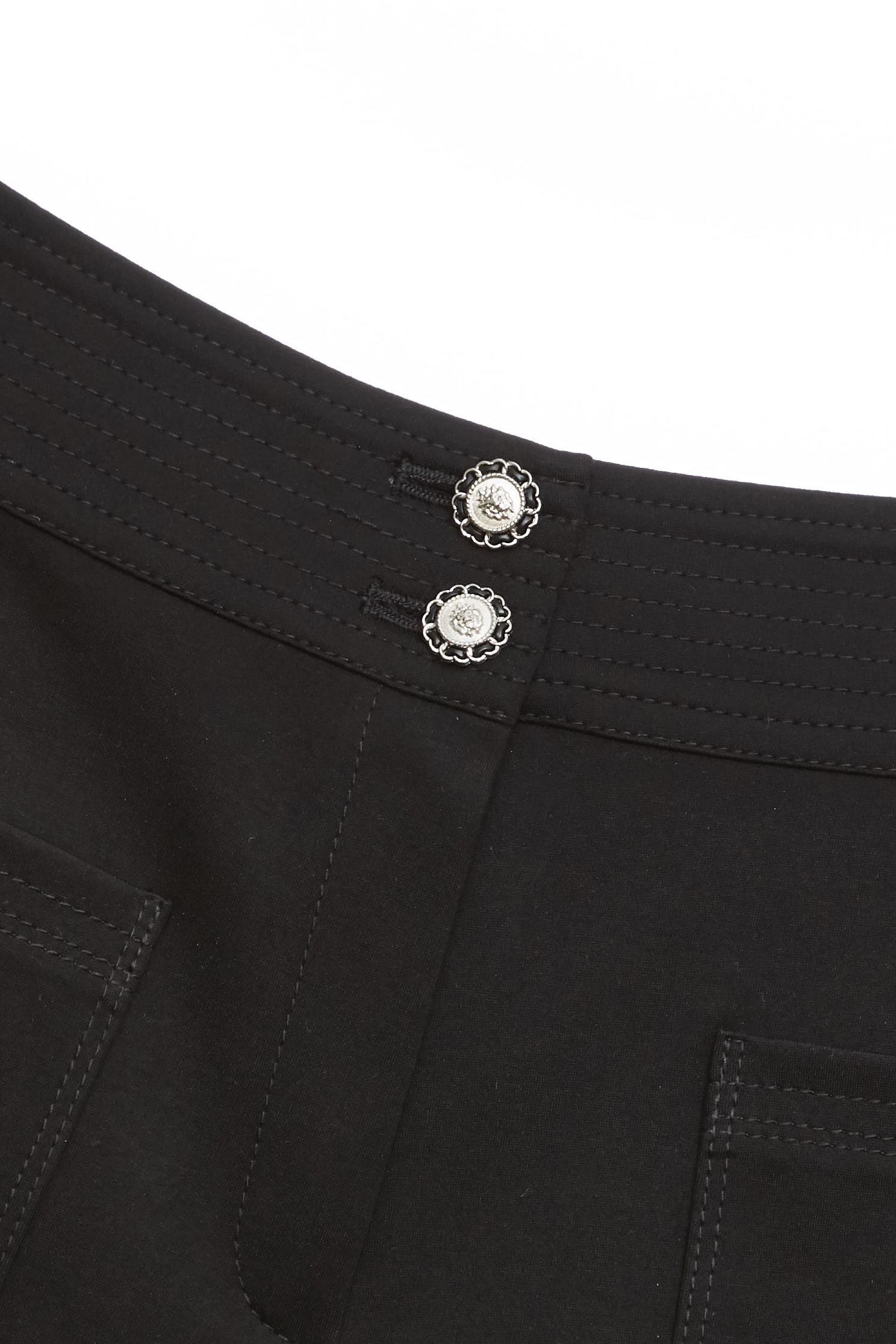 Patch Pocket Black Shorts,Season (SS) Look,Shorts,Back To Classic,pants,Back To B/W,Black pants