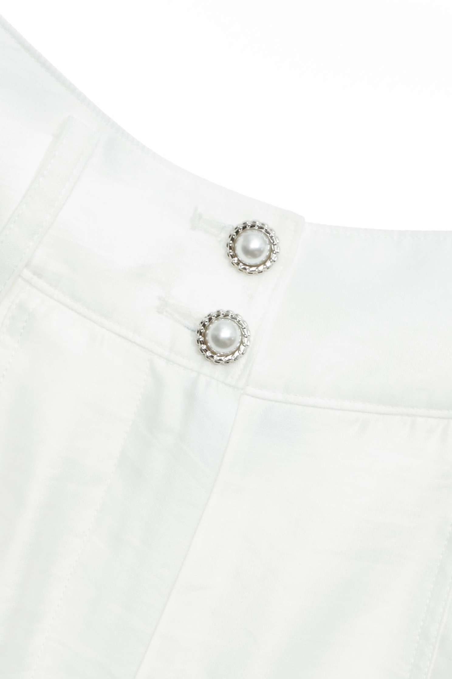 Front Pocket White Shorts,Office Looks,Season (SS) Look,co-ord sets,Shorts,Back To Classic,Back To B/W