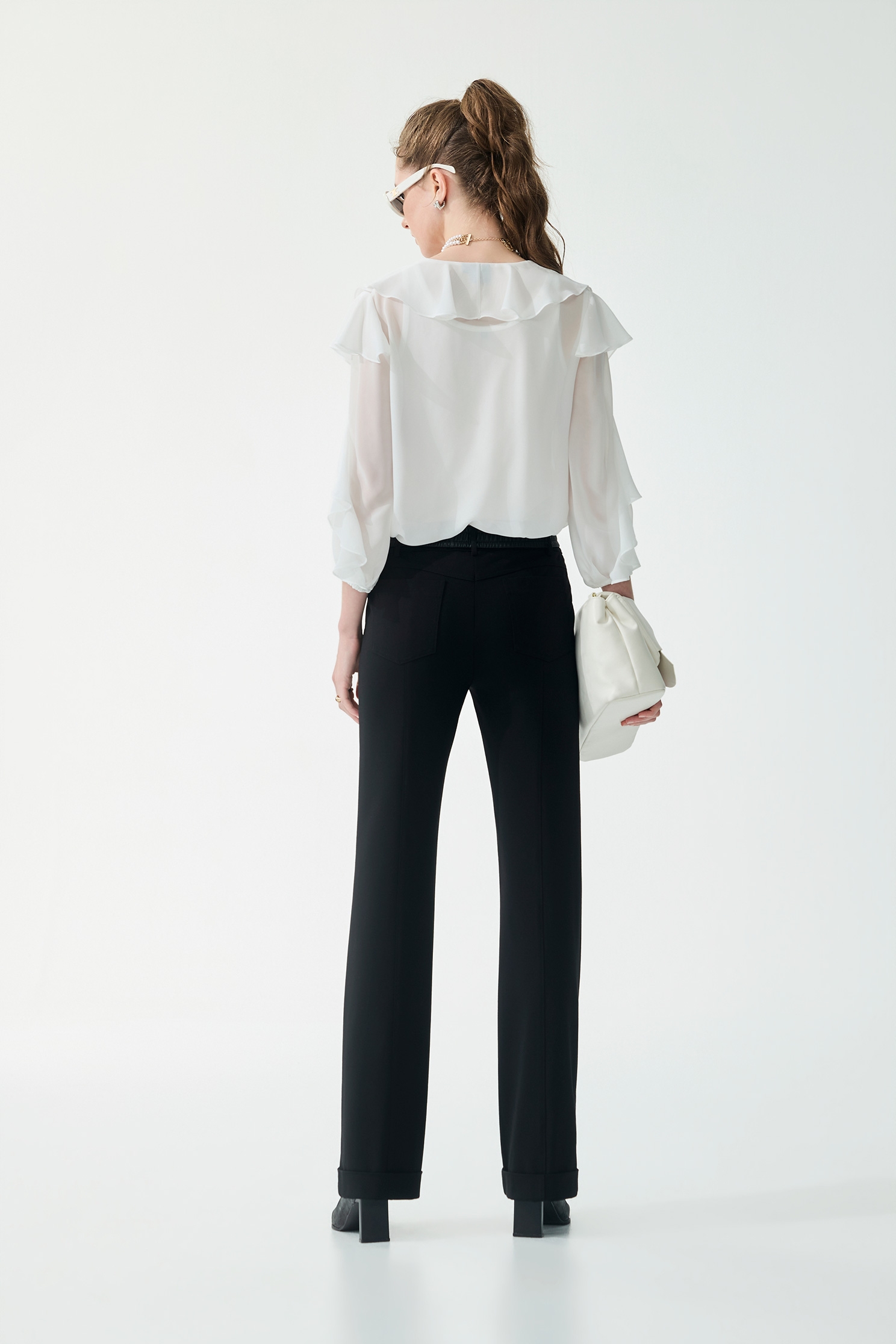 Jet Black Straight Cut PantsJet Black Straight Cut Pants,Culottes,Season (SS) Look,pearl,pants,Black pants