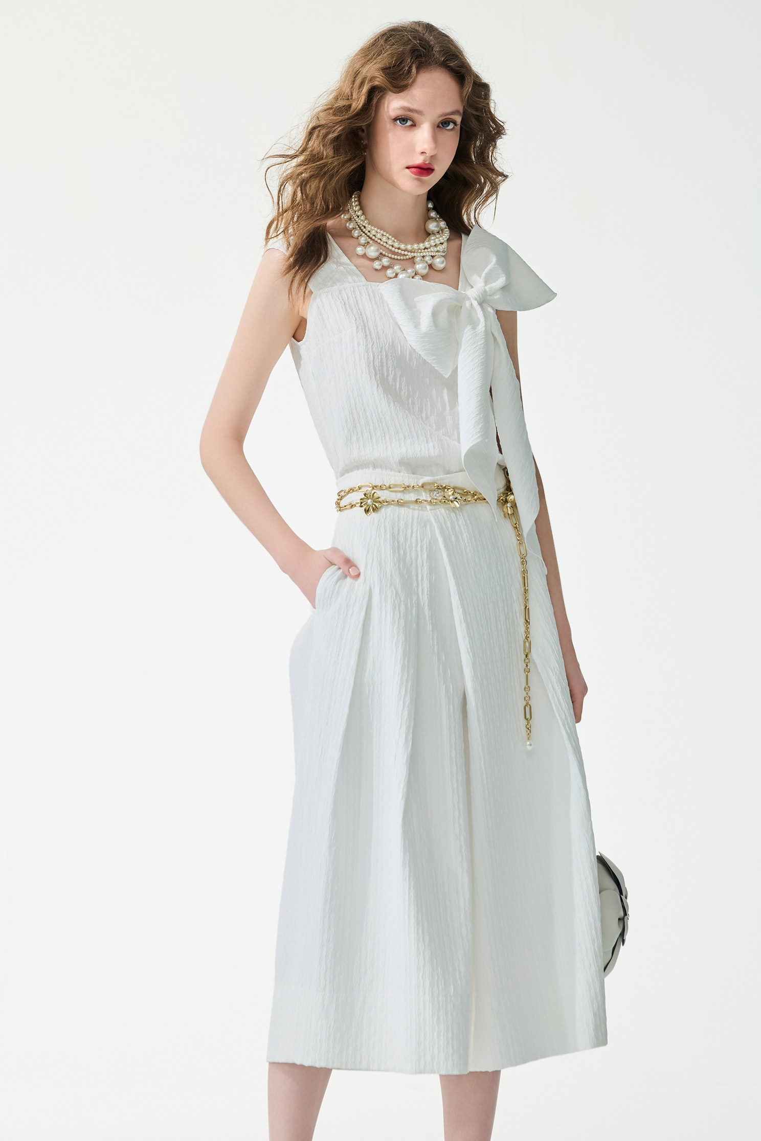 Asymmetric Textured Wide Leg PantsAsymmetric Textured Wide Leg Pants,Culottes,Season (SS) Look,White pants,pants