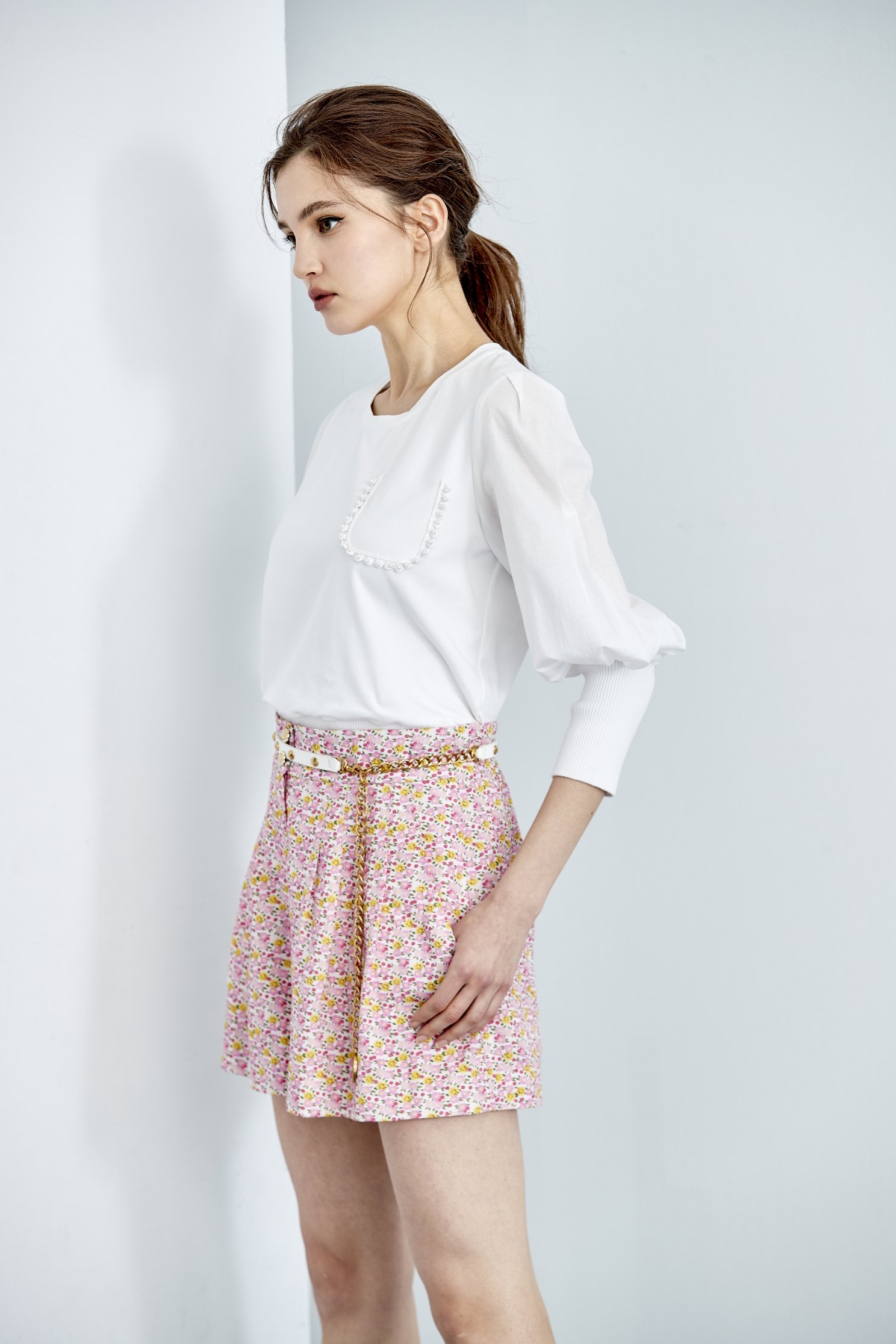 Floral Print Casual ShortsRustic cotton-print shorts,Season (SS) Look,Shorts,comfotism,blossoms