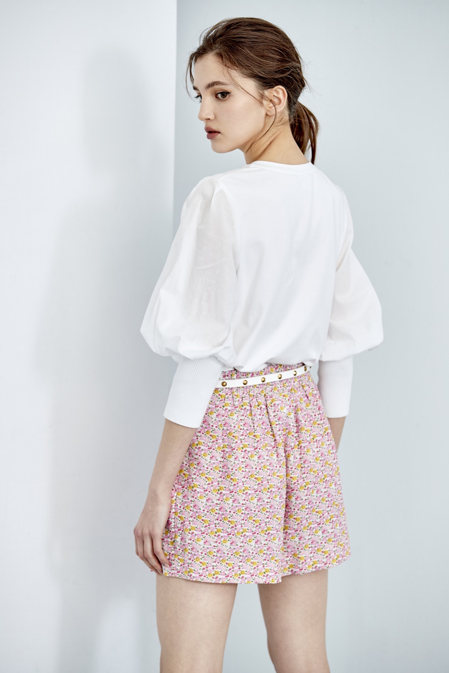 Floral Print Casual ShortsRustic cotton-print shorts,Season (SS) Look,Shorts,comfotism,blossoms