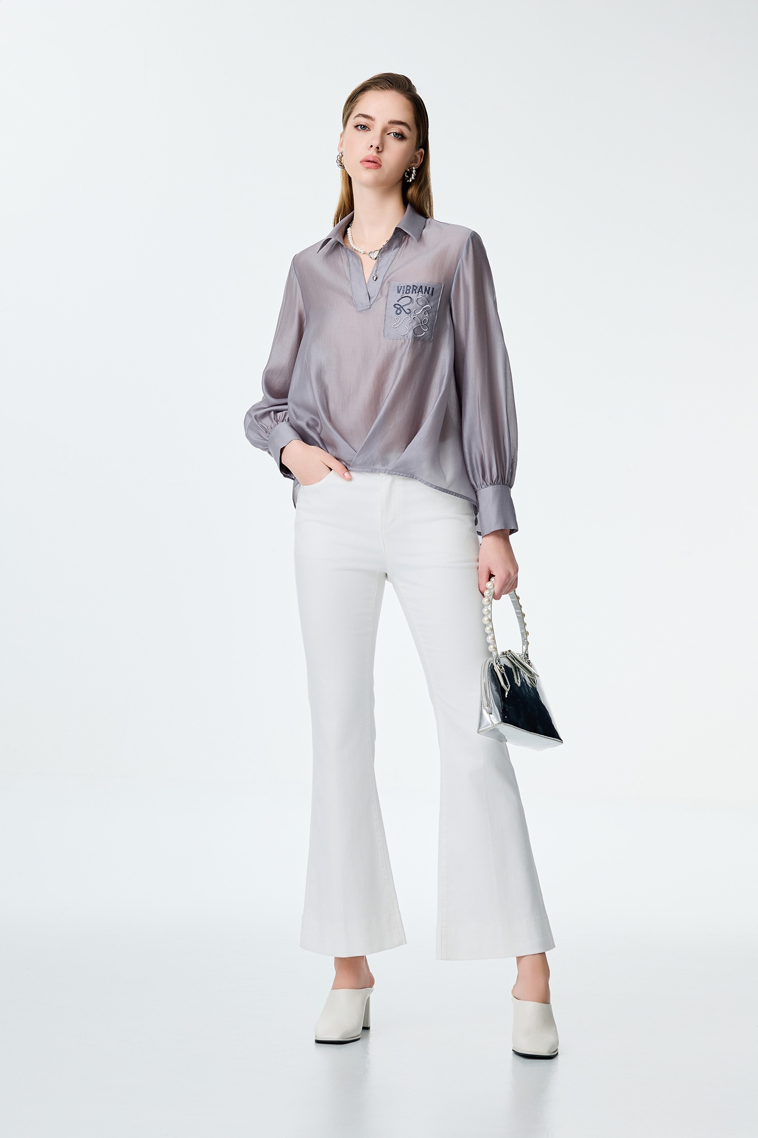 Boot Leg White JeansBoot Leg White Jeans,Office Looks,Denim,Season (SS) Look,Denim,Jeans,Denim pants,White pants,Valentine,Pants