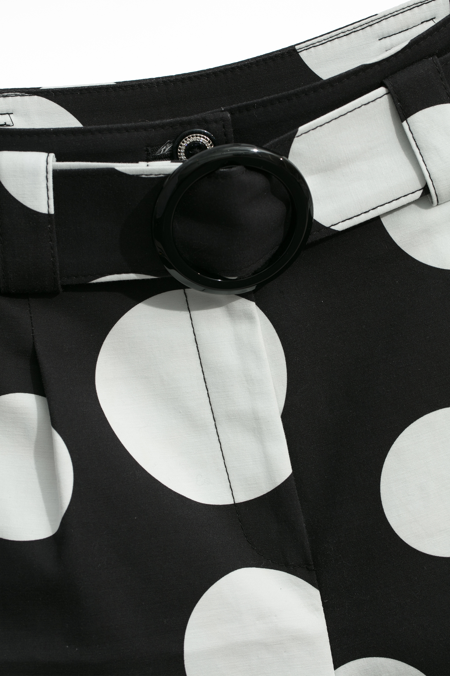 Polka Dot Belted ShortsPolka Dot Belted Shorts,dotcollection,Shorts,Season (AW) Look