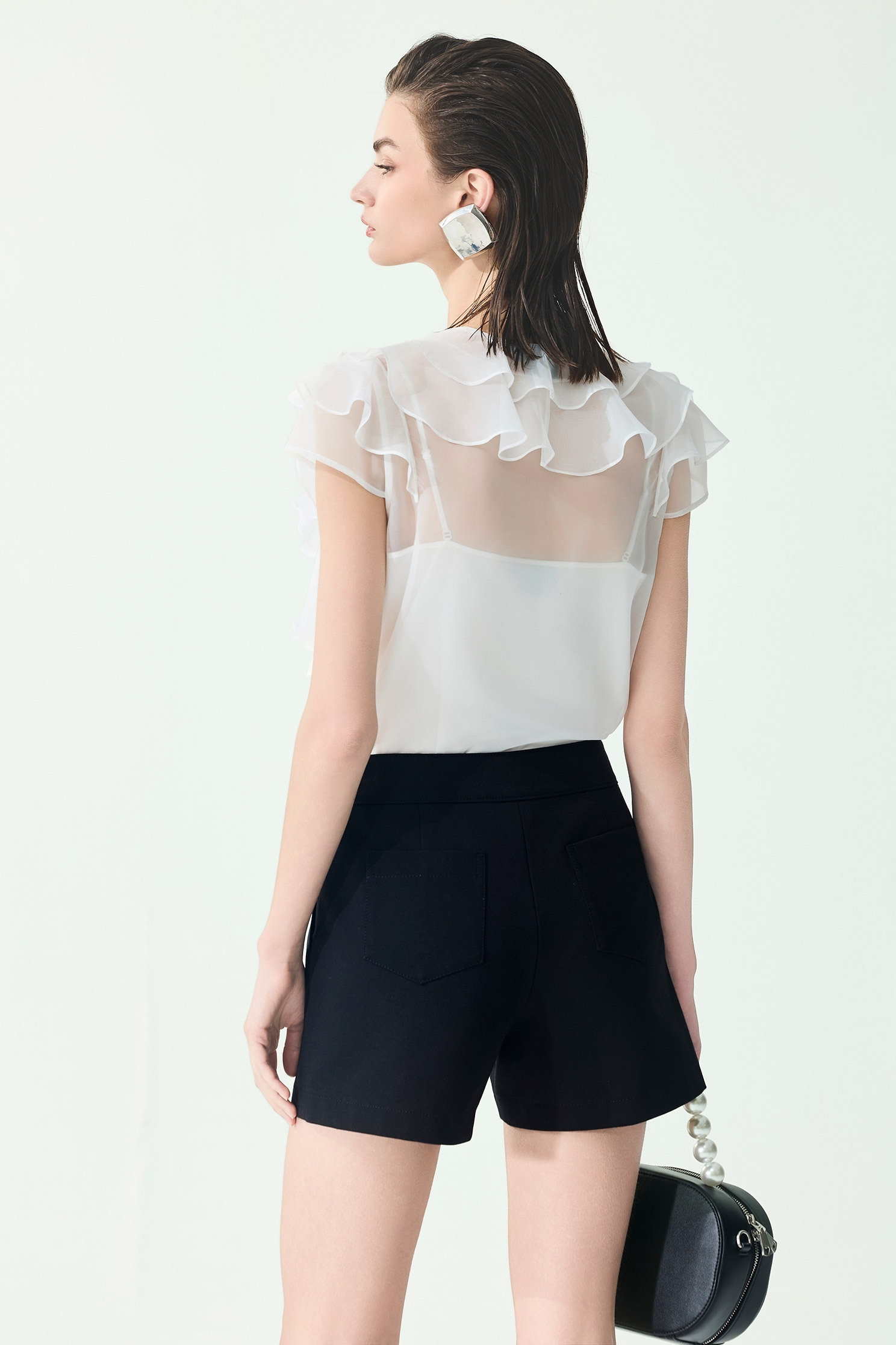 Minimalist Silver Buckle Black ShortsMinimalist Silver Buckle Black Shorts,Season (SS) Look,Shorts,pants,Black pants