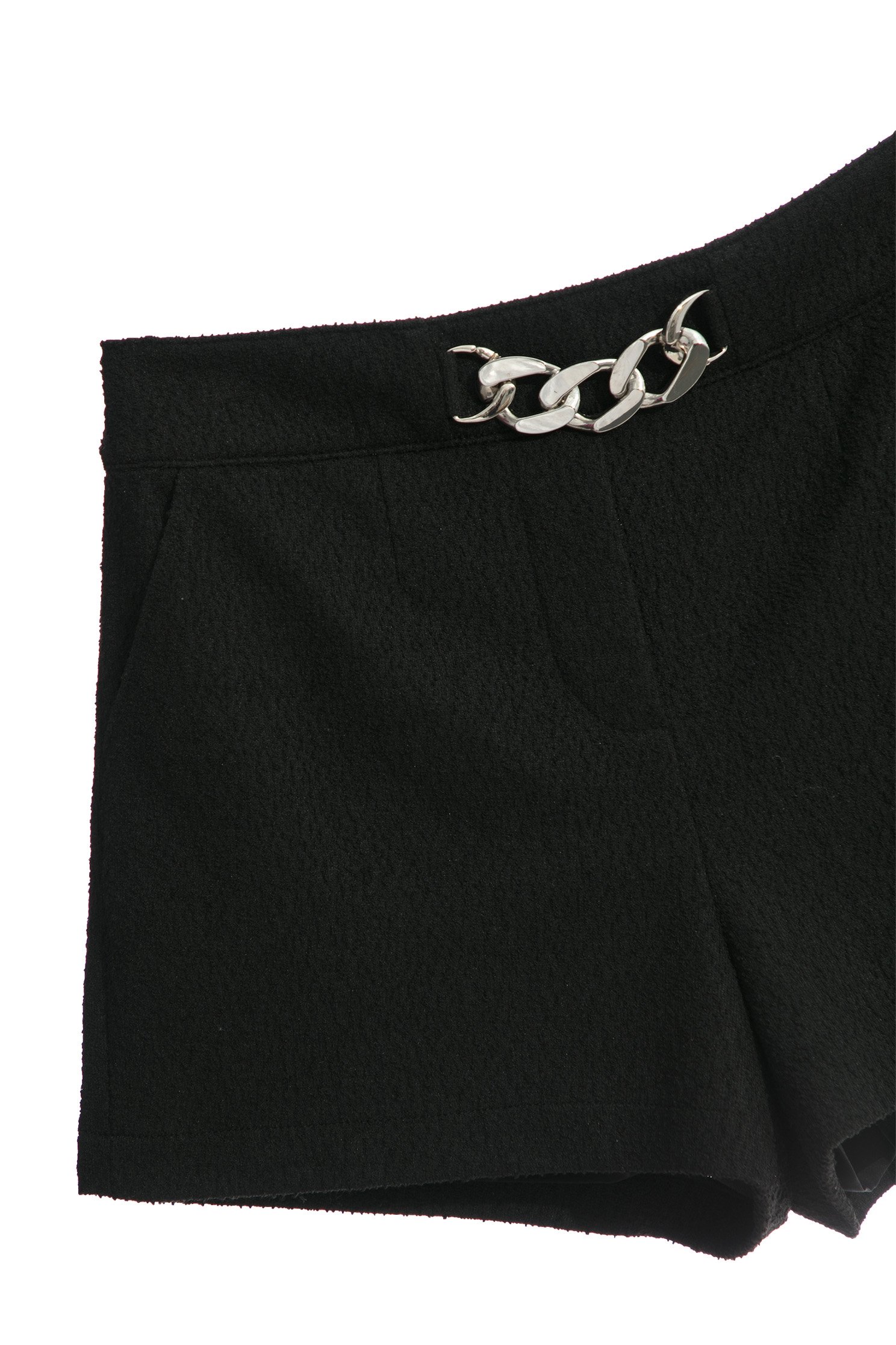 Silver Chain Accessory Detail ShortsSilver Chain Accessory Detail Shorts,Season (SS) Look,Shorts,Back To Classic,Back To B/W