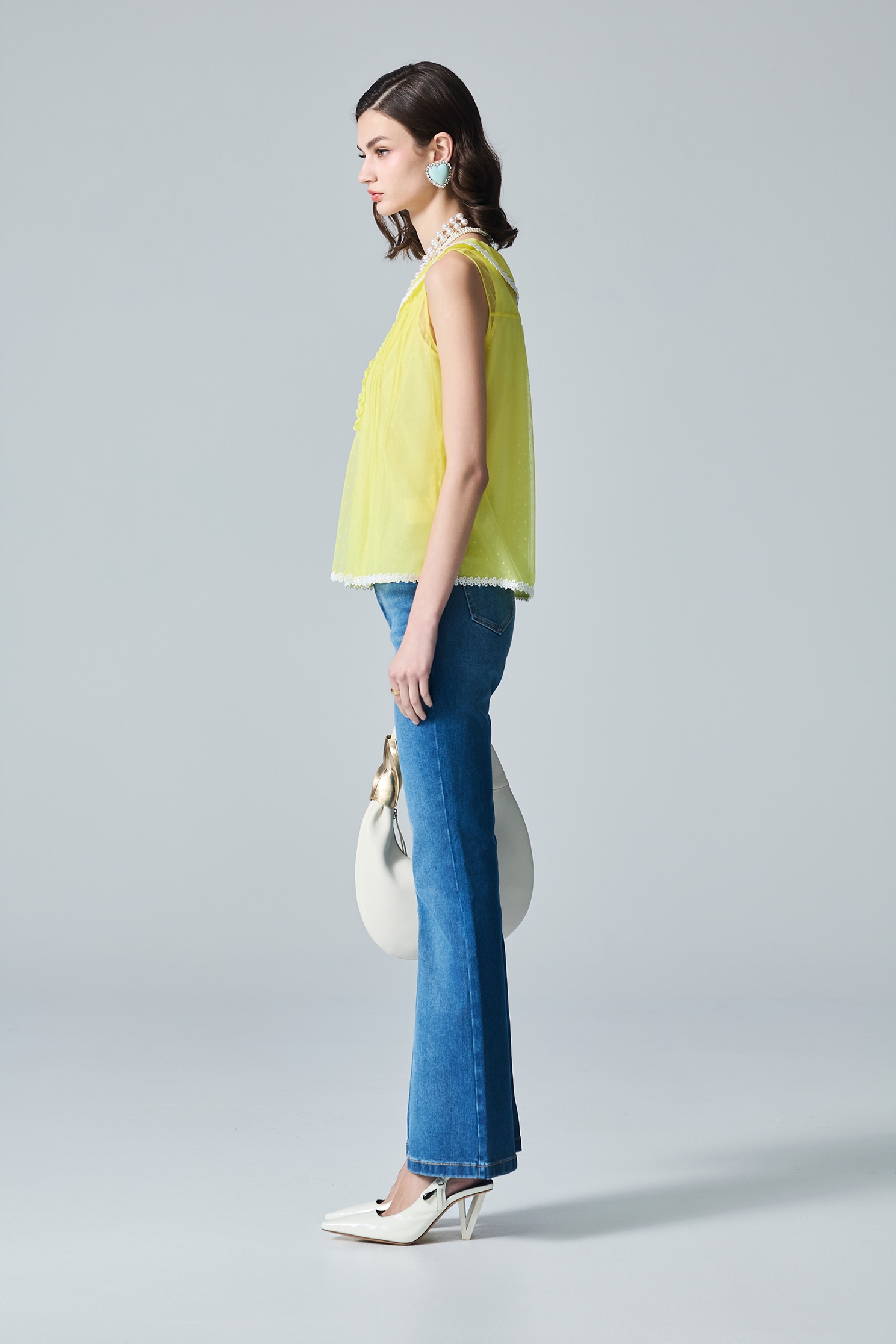 Floral Beading Detail Boot Leg JeansFloral Beading Detail Boot Leg Jeans,Denim,Jeans,Season (AW) Look,bows,pants