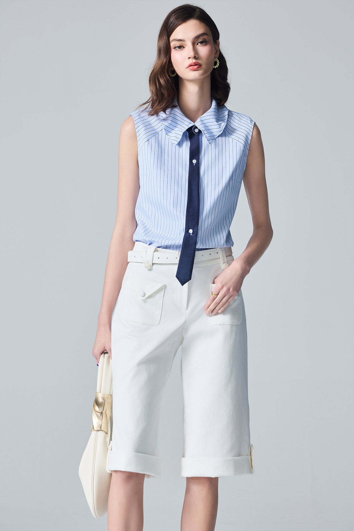 Cuffed Hem White Capri PantsCuffed Hem White Capri Pants,White pants,Shorts,Season (AW) Look,pants