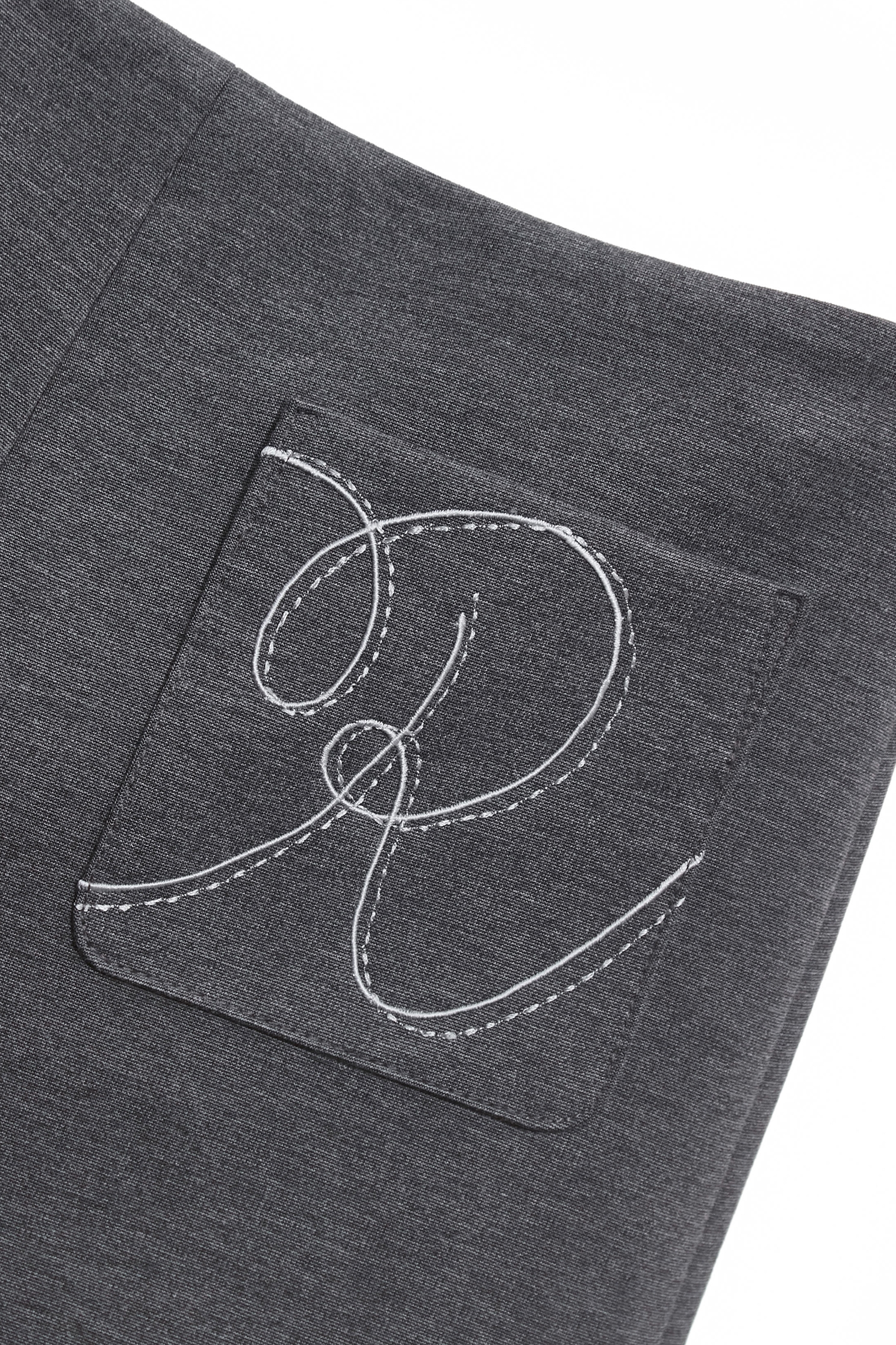 R Embroidery Logo Grey ShortsR Embroidery Logo Grey Shorts,Office Looks,Embroidered,Shorts,Season (AW) Look,Valentine