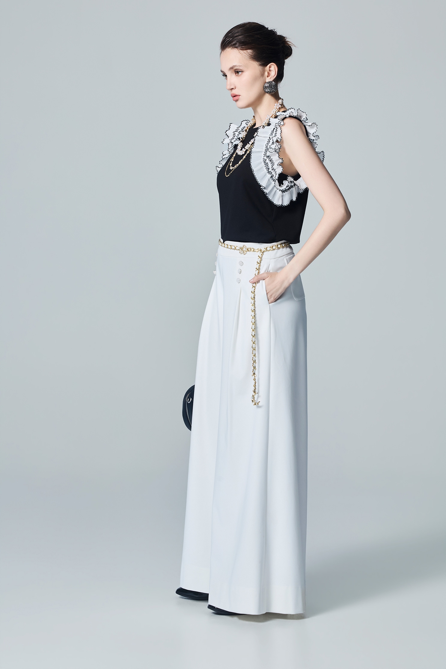 Pearl White Wide Leg PantsPearl White Wide Leg Pants,Culottes,pearl,White pants,Season (AW) Look,pants