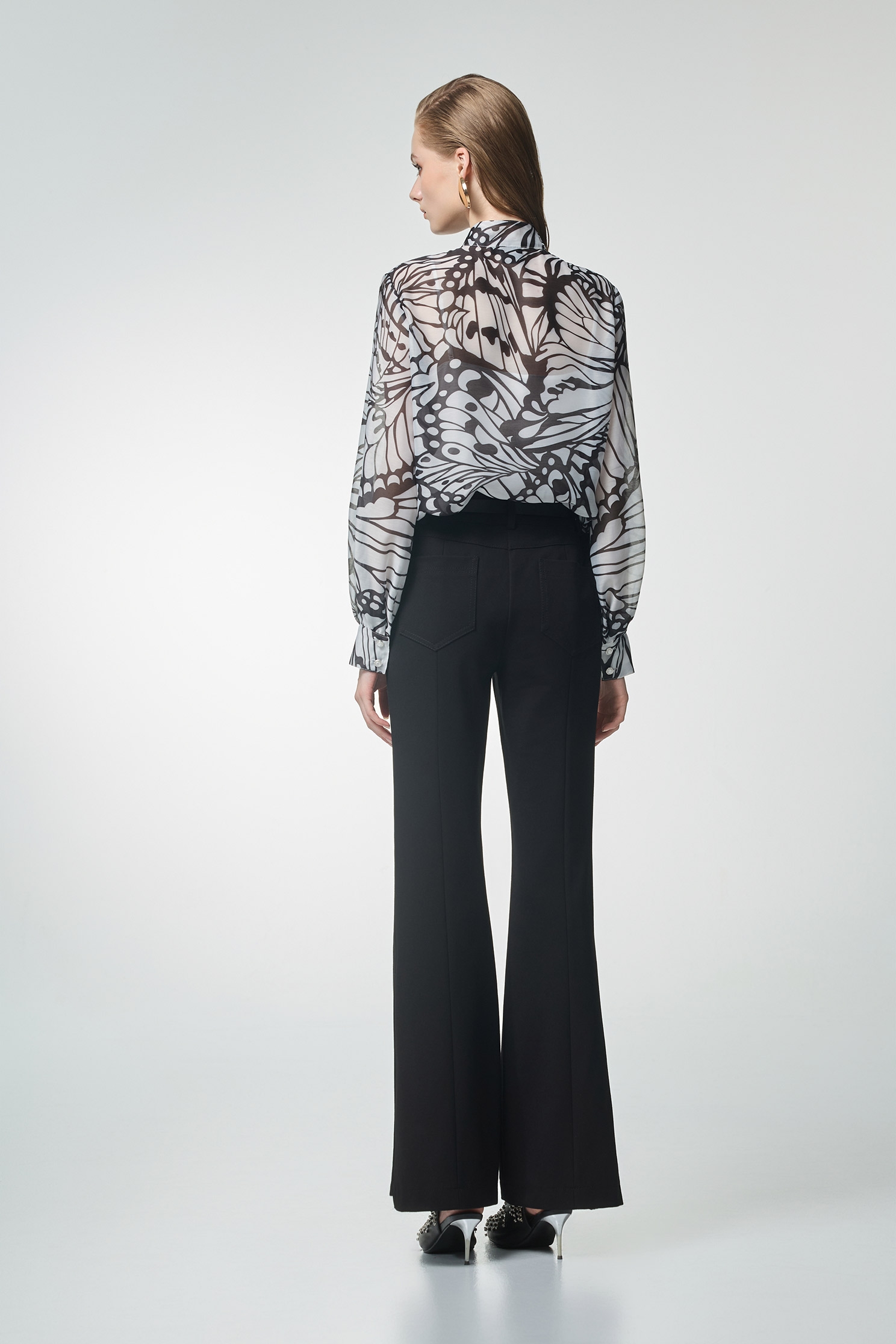 Lace Detail Side Slit Black PantsLace Detail Side Slit Black Pants,Office Looks,Bell-bottoms,pearl,Season (AW) Look,Lace,Bell-bottoms,Black trousers