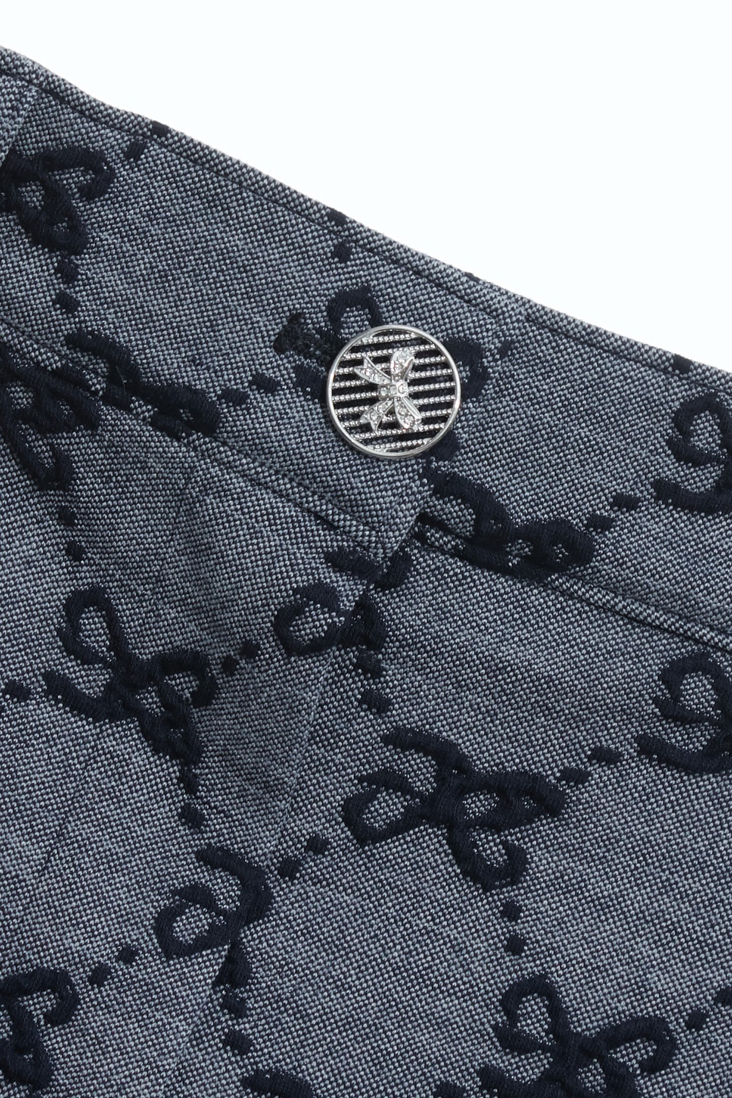 Embroidery Bow Detail ShortsEmbroidery Bow Detail Shorts,Season (AW) Look,bows,pants,Skorts