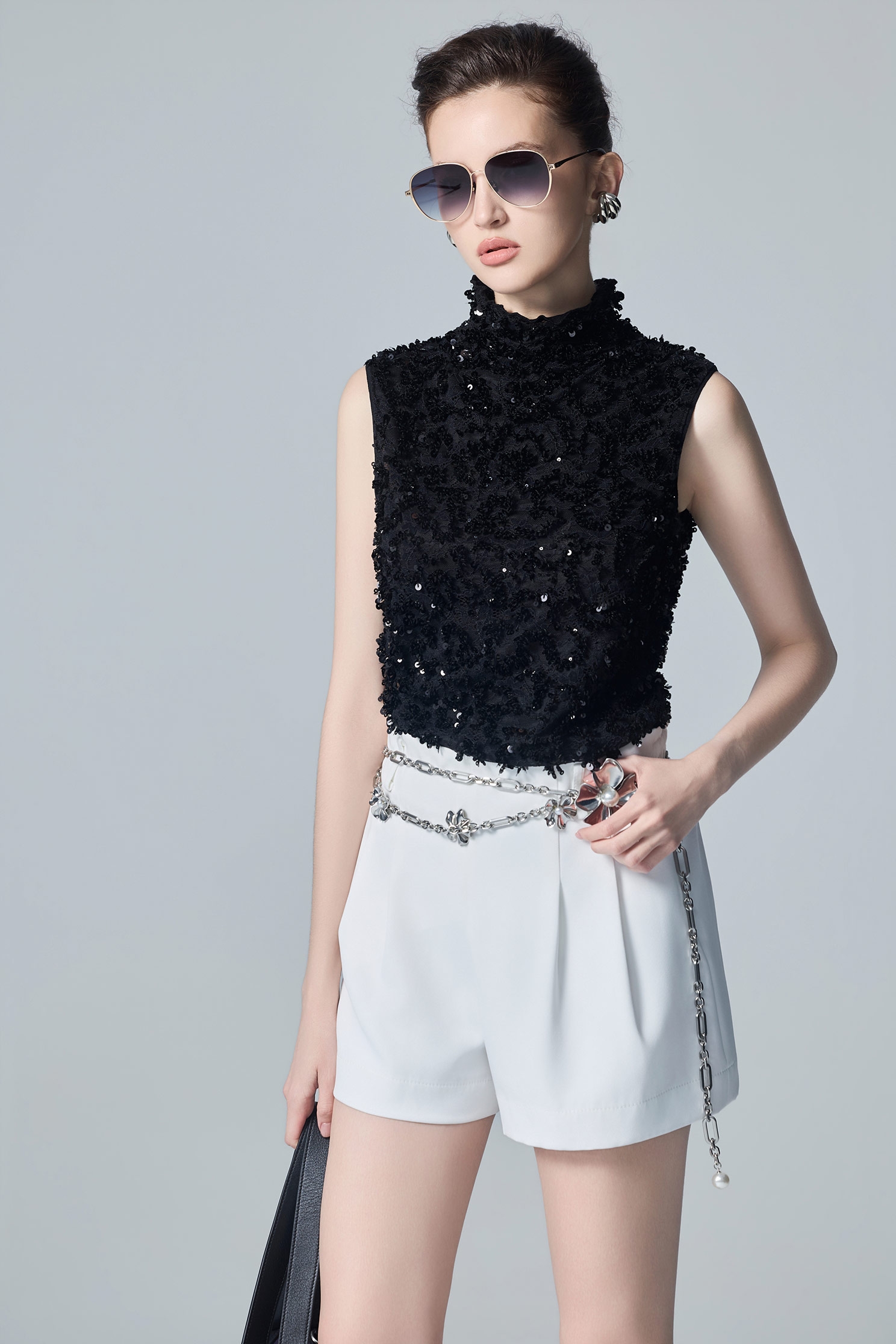 Classic Front Pleat ShortsClassic Front Pleat Shorts,White shorts,White pants,Shorts,Season (AW) Look,pants