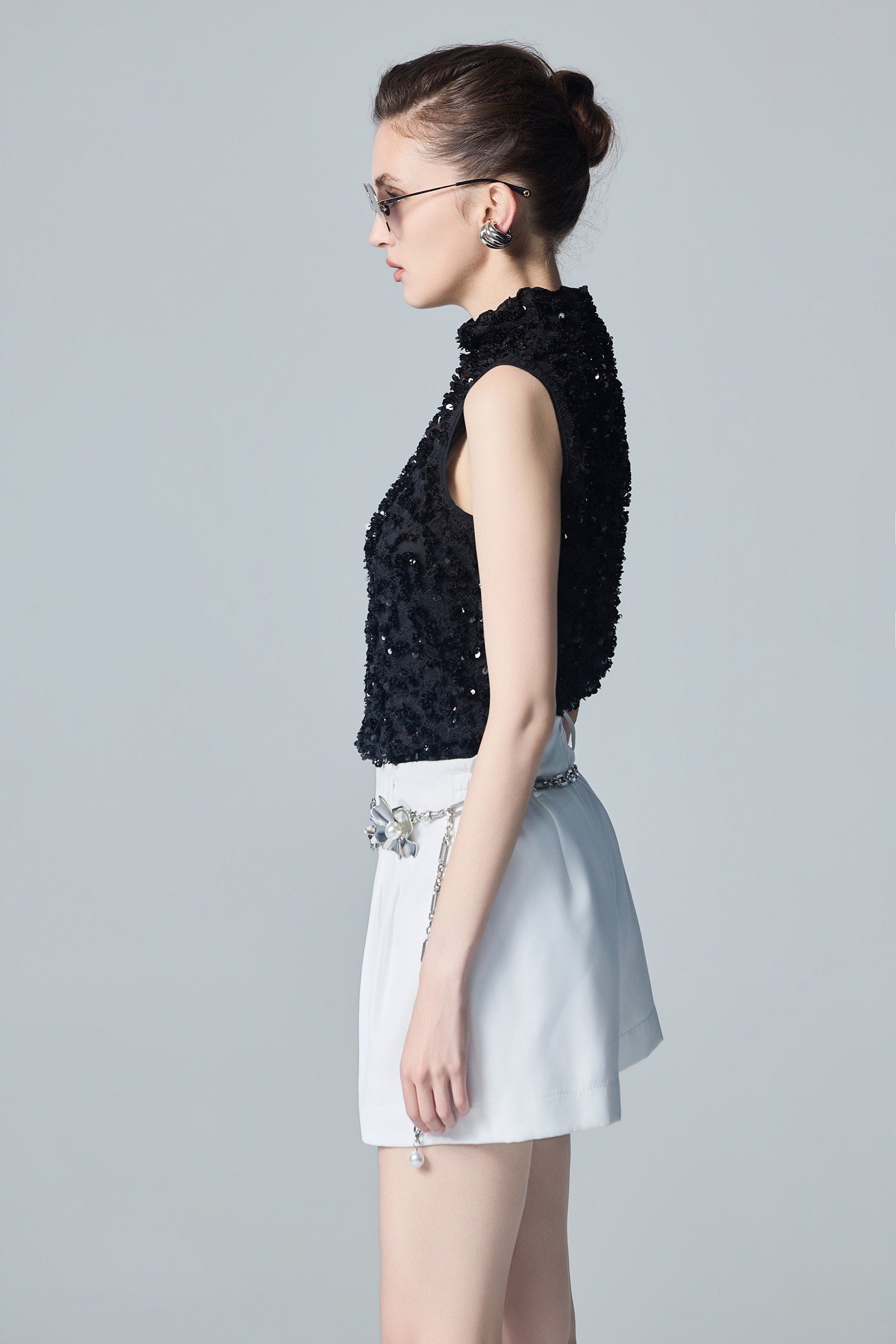 Classic Front Pleat ShortsClassic Front Pleat Shorts,White shorts,White pants,Shorts,Season (AW) Look,pants