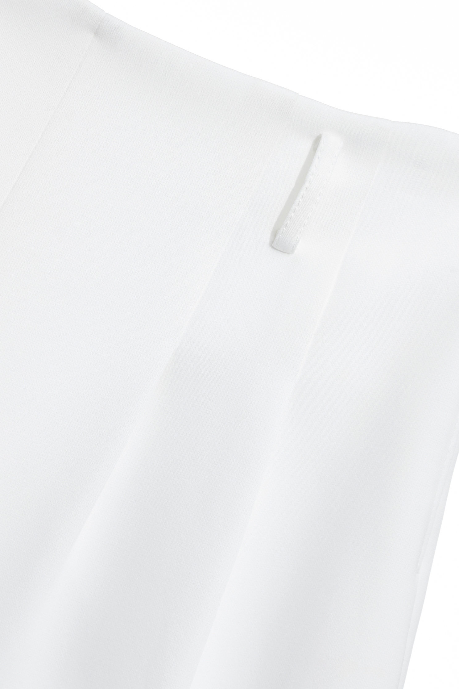 Classic Front Pleat ShortsClassic Front Pleat Shorts,White shorts,White pants,Shorts,Season (AW) Look,pants