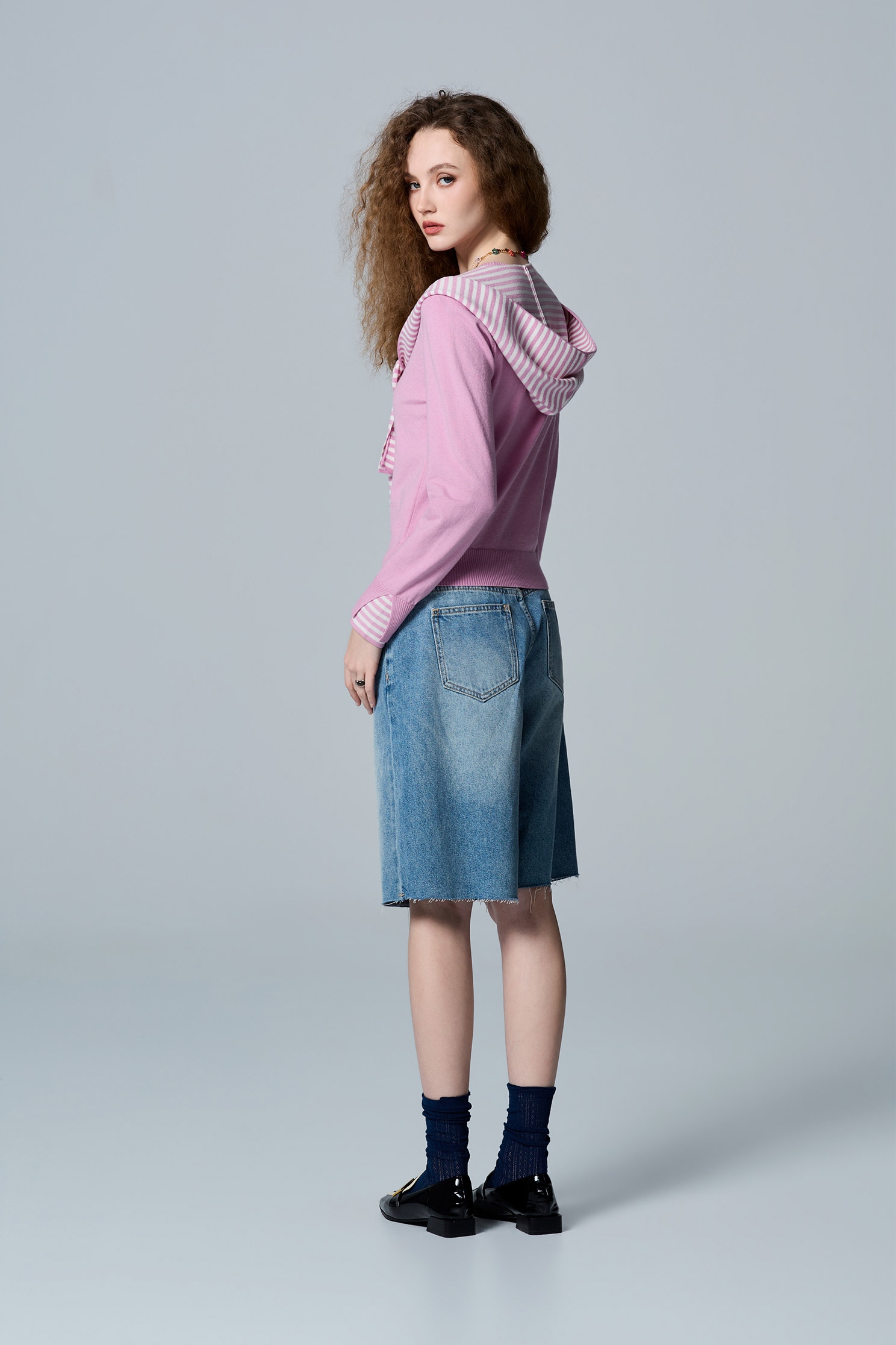 Fray Hem Denim BermudaFray Hem Denim Bermuda,Denim,Jeans,Shorts,Season (AW) Look,Embroidered,pants