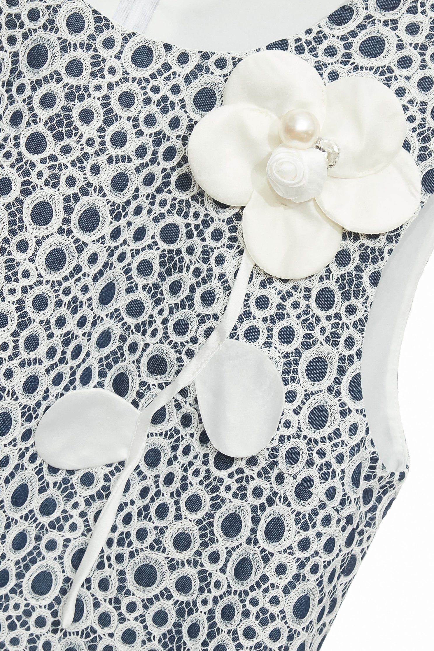 Hollow Out Embroidery Lace Sleeveless DressHollow Out Embroidery Lace Sleeveless Dress,Dresses,Lace dresses,Season (SS) Look,Denim,blossoms,Lace,Lace dresses