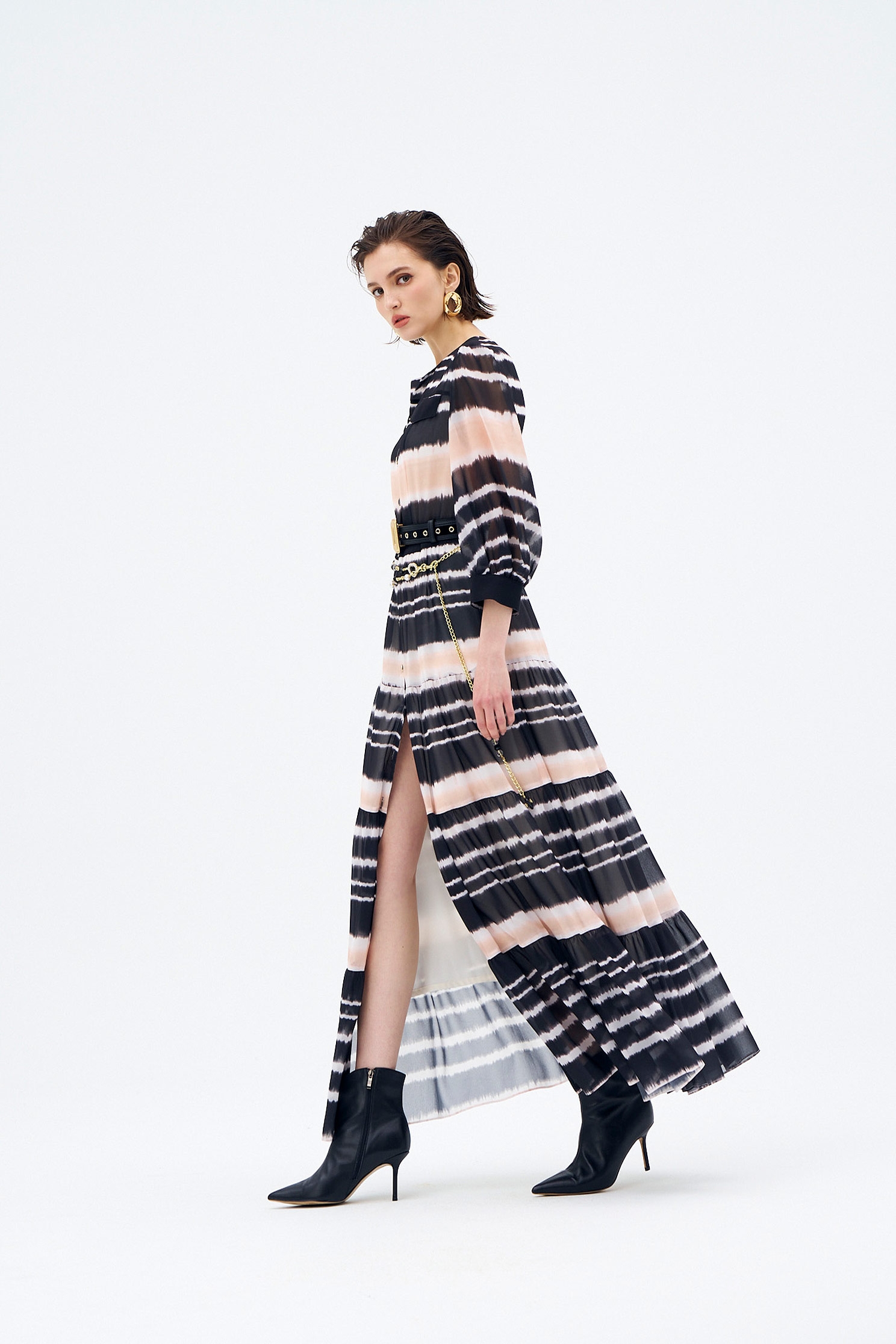 Button Front Gradient Stripe Maxi Dress雙色綁染感印花雪紡長洋裝,Shirt dresses,Season (AW) Look