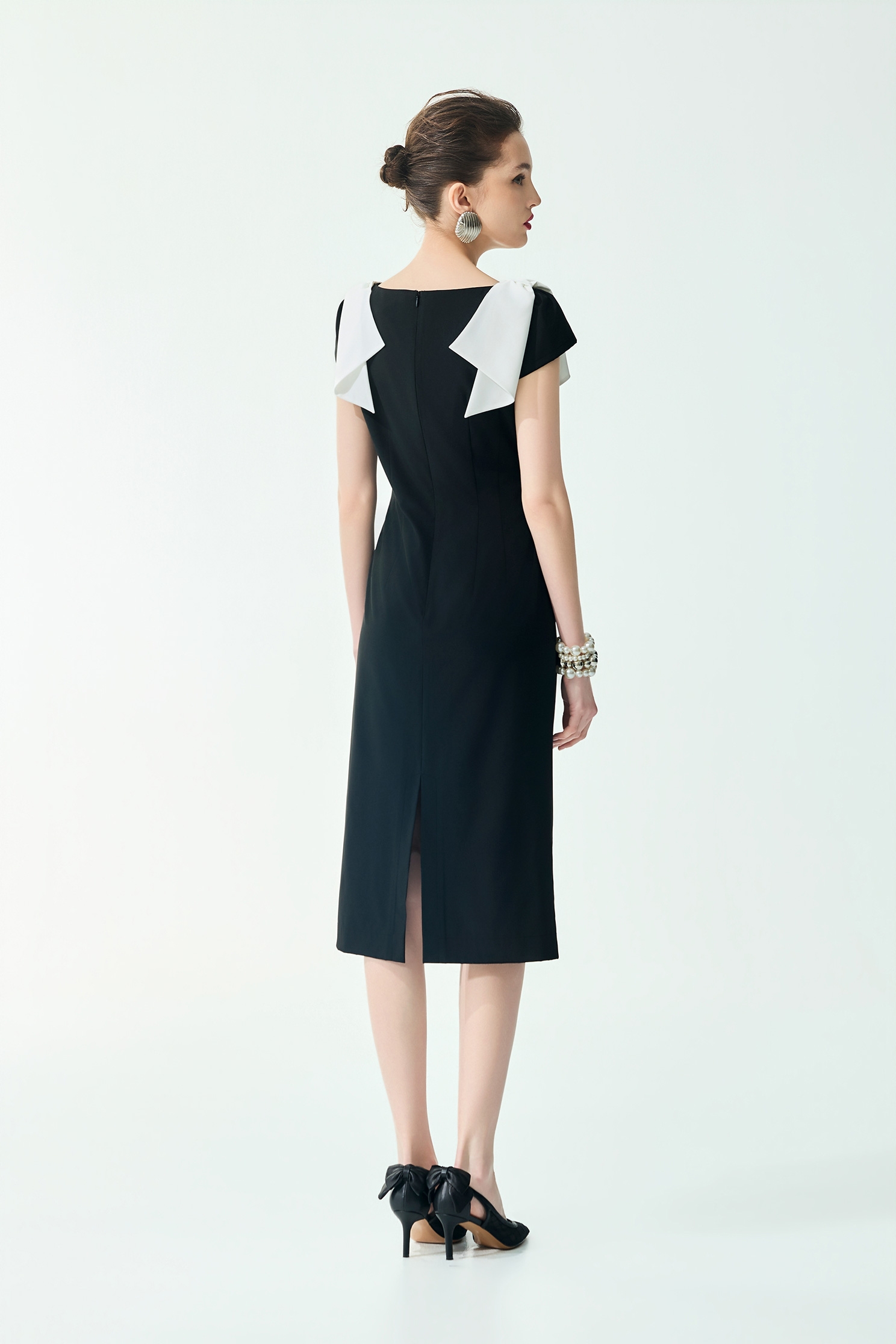 Contrast Bow Detail Fitted DressContrast Bow Detail Fitted Dress,Dresses,Season (SS) Look,bows,Black dresses