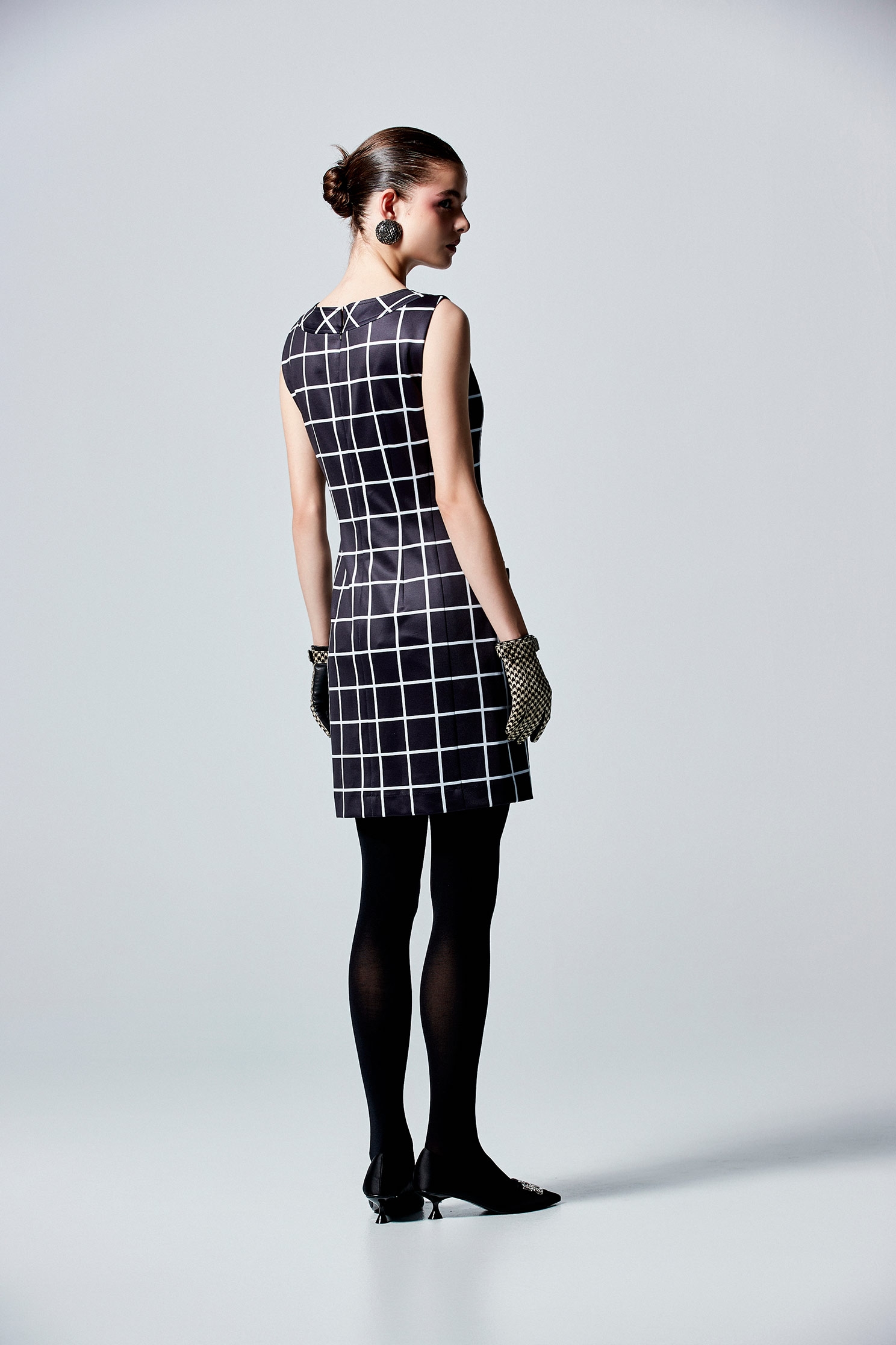 Sleeveless Checkered Short DressSleeveless Checkered Short Dress,Dresses,Season (AW) Look
