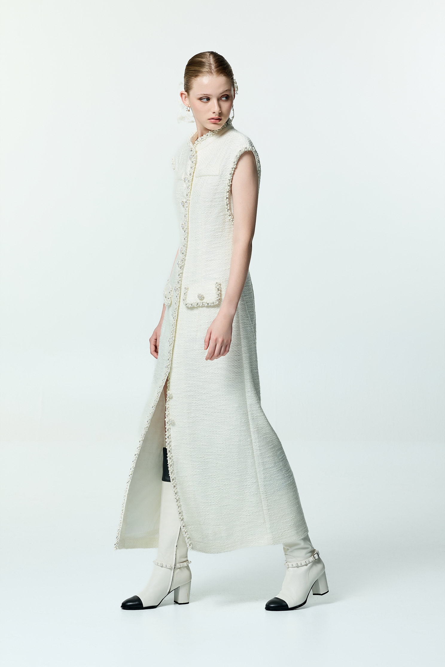 Off White Tweed Dress With Pearl DetailOff White Tweed Dress With Pearl Detail,Dresses,pearl,White dresses,Season (AW) Look