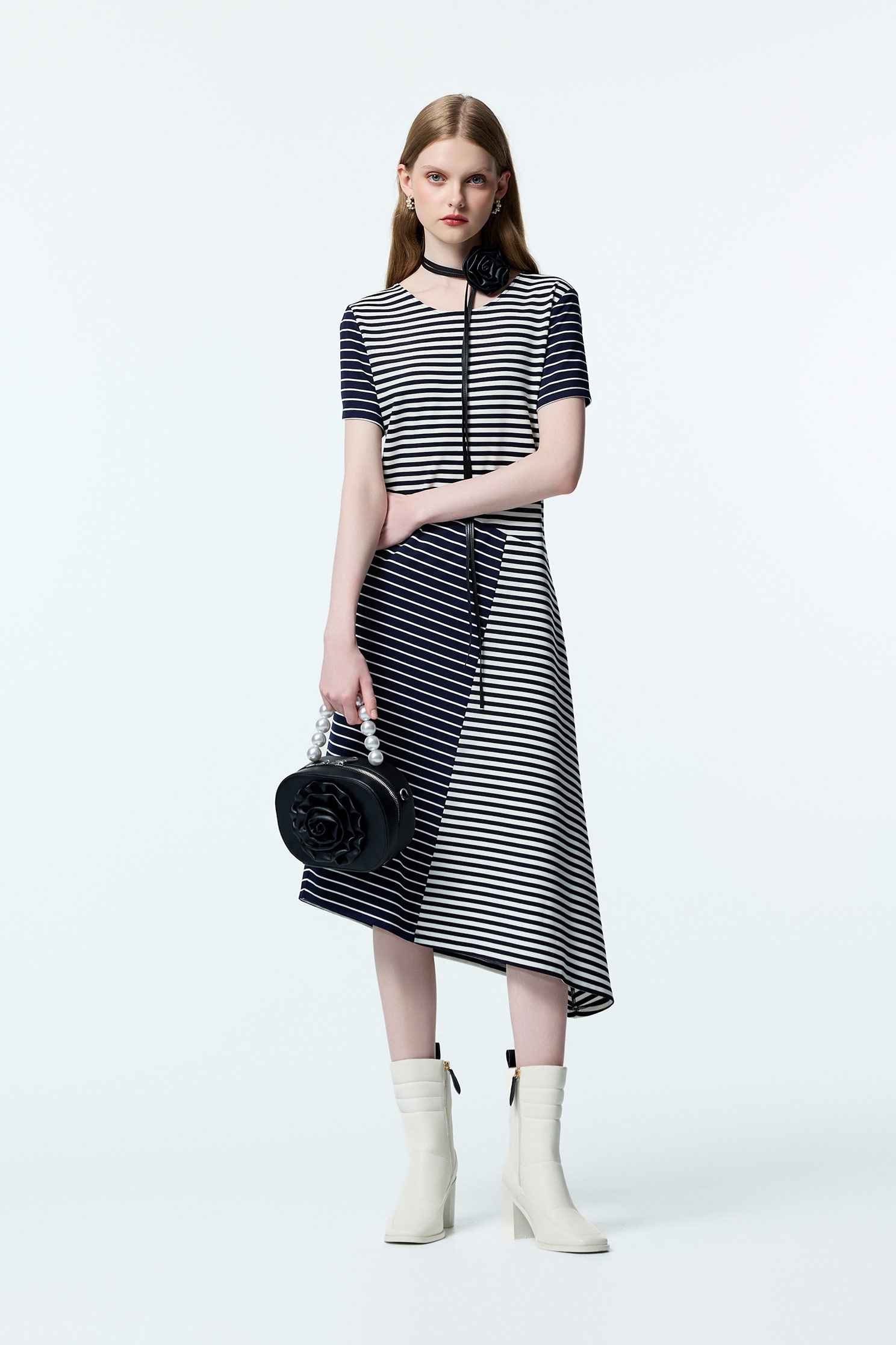 Asymmetric Patchwork Short Sleeve DressAsymmetric Patchwork Short Sleeve Dress,Dresses,Stripe,Season (AW) Look