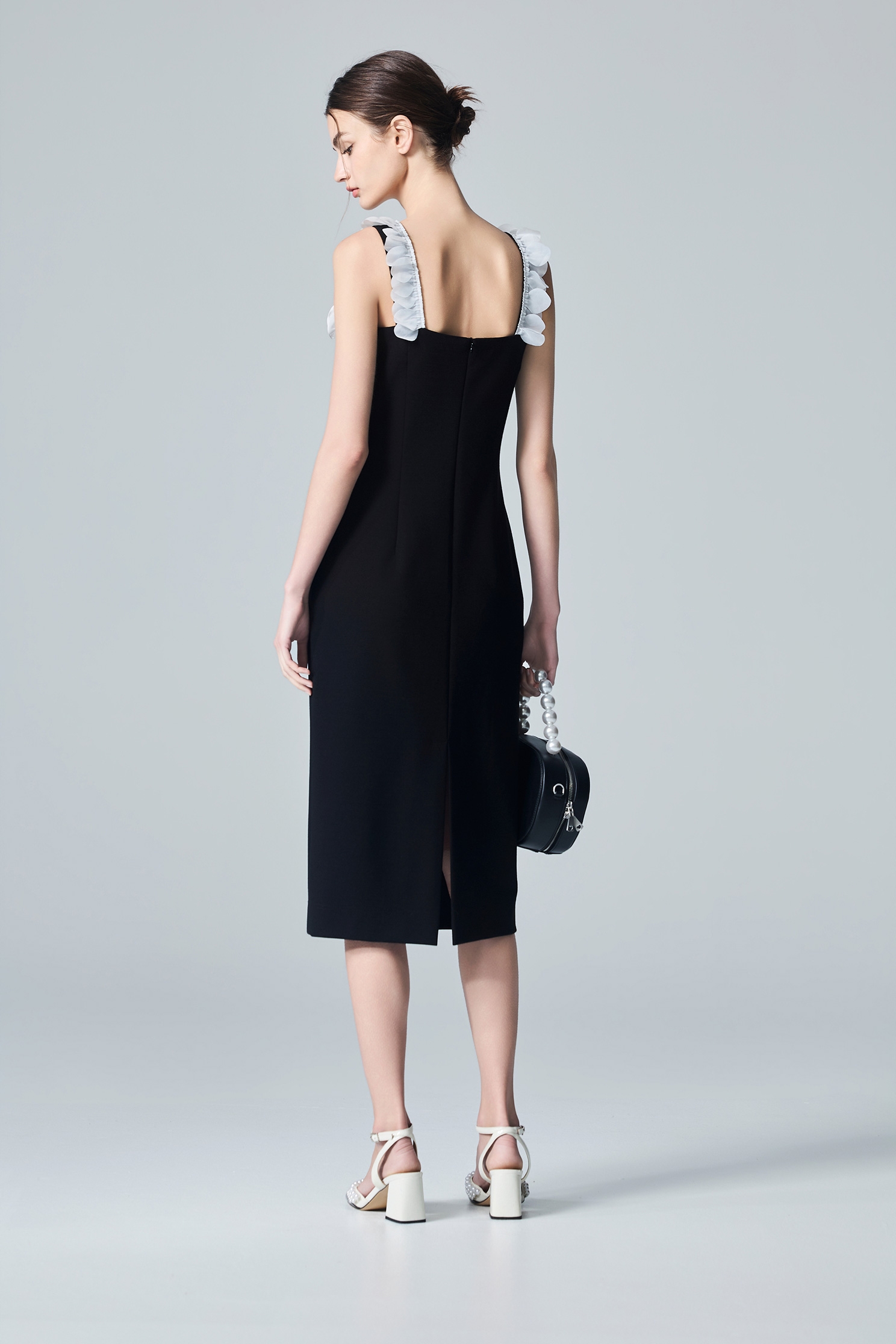 3-D Contrast Rose Fitted Dress3-D Contrast Rose Fitted Dress,Dresses,Season (AW) Look,Black dresses