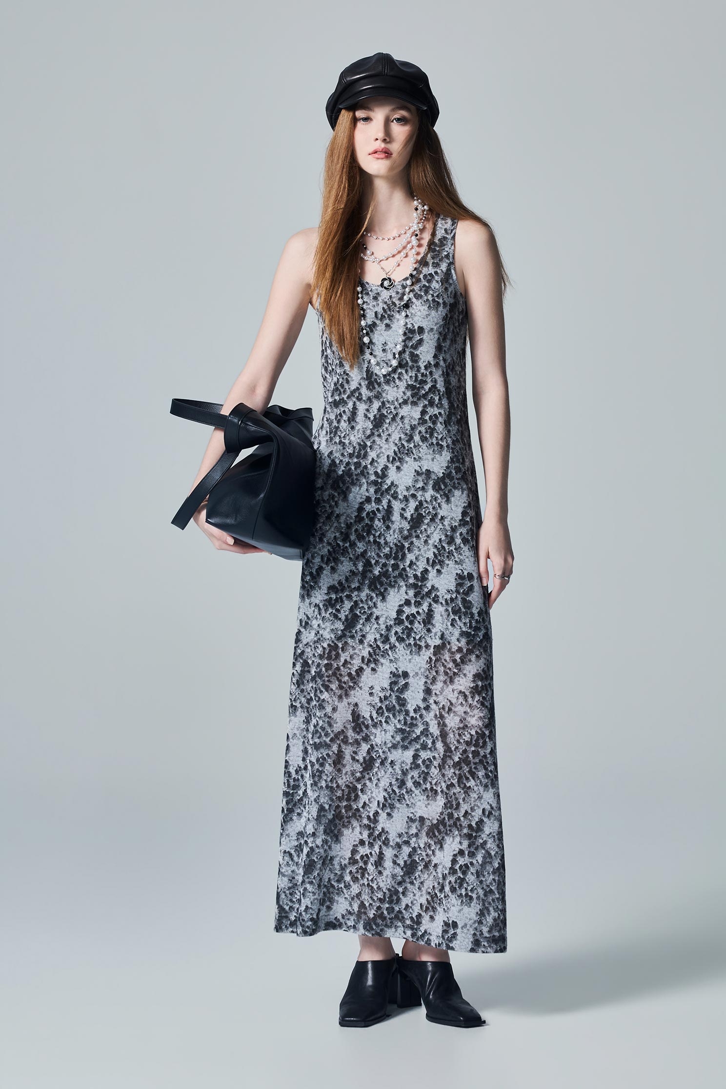 Charcoal Leopard Ink Print Style Sleeveless DressCharcoal Leopard Ink Print Style Sleeveless Dress,Dresses,Knitted dresses,Season (AW) Look,sleeveless tops,Knitted,Knitted dresses,Knitted tops