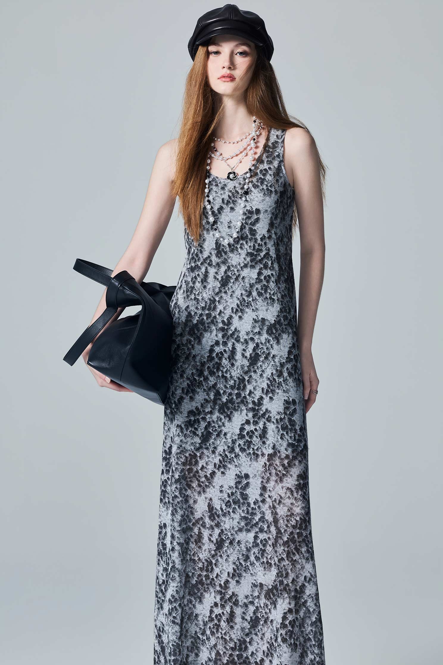 Charcoal Leopard Ink Print Style Sleeveless DressCharcoal Leopard Ink Print Style Sleeveless Dress,Dresses,Knitted dresses,Season (AW) Look,sleeveless tops,Knitted,Knitted dresses,Knitted tops