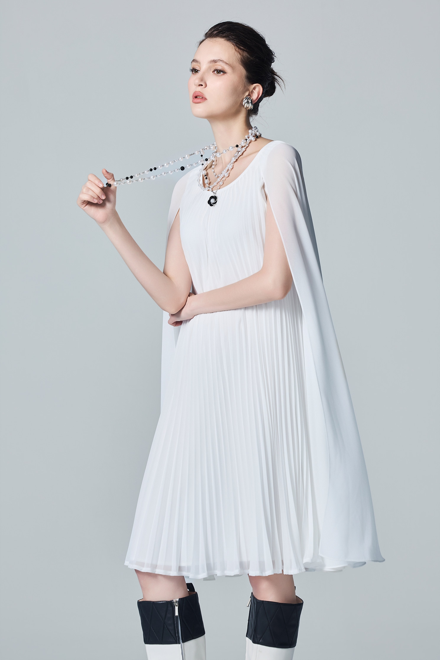 Pleated Chiffon Cape DressPleated Chiffon Cape Dress,Dresses,sleeveless tops,White dresses,Season (AW) Look,sleeveless tops,Chiffon