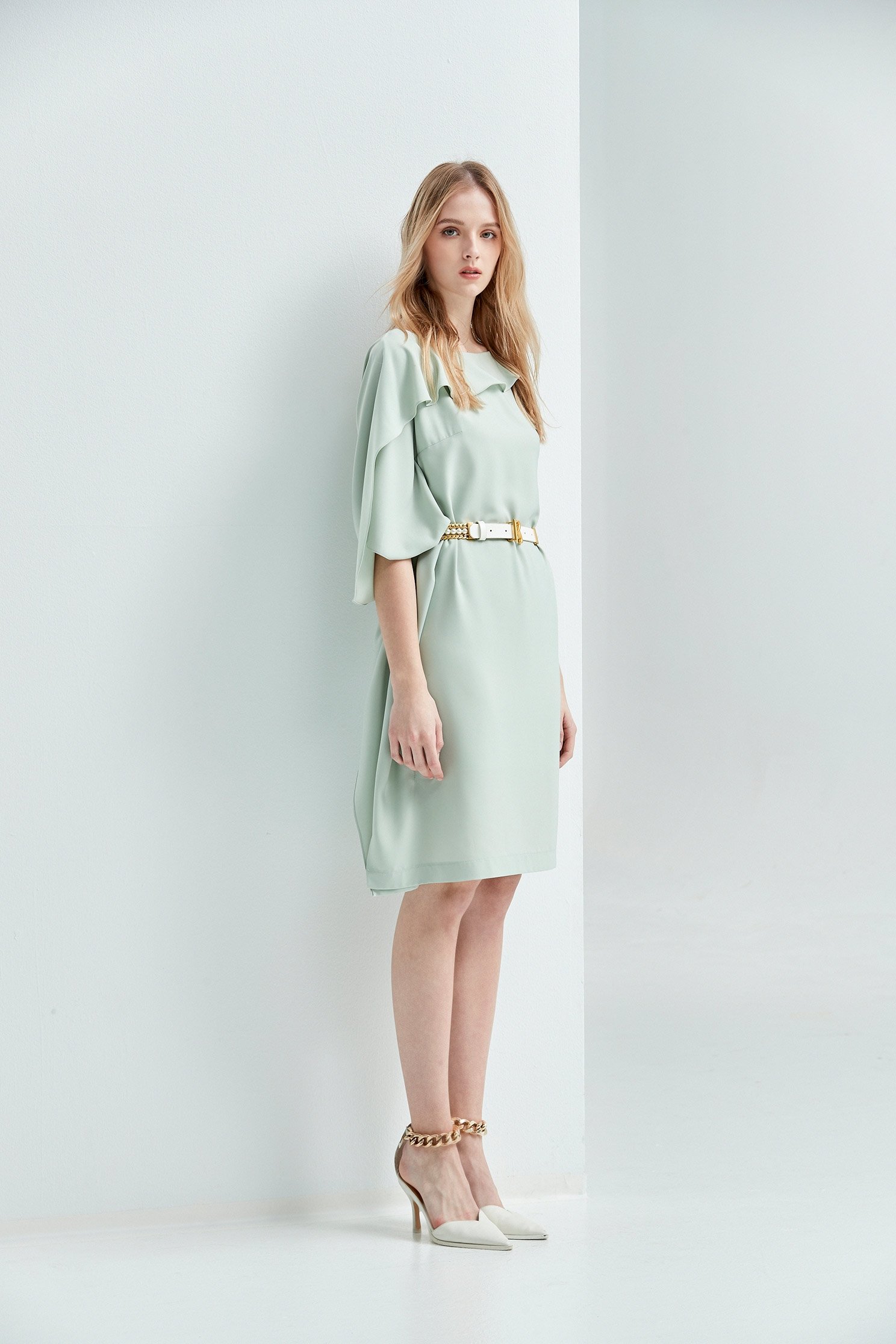 Asymmetric Flounce Collar Shift DressGreen flowing dress,Dresses,cocktaildresses,Season (SS) Look,Evening dresses