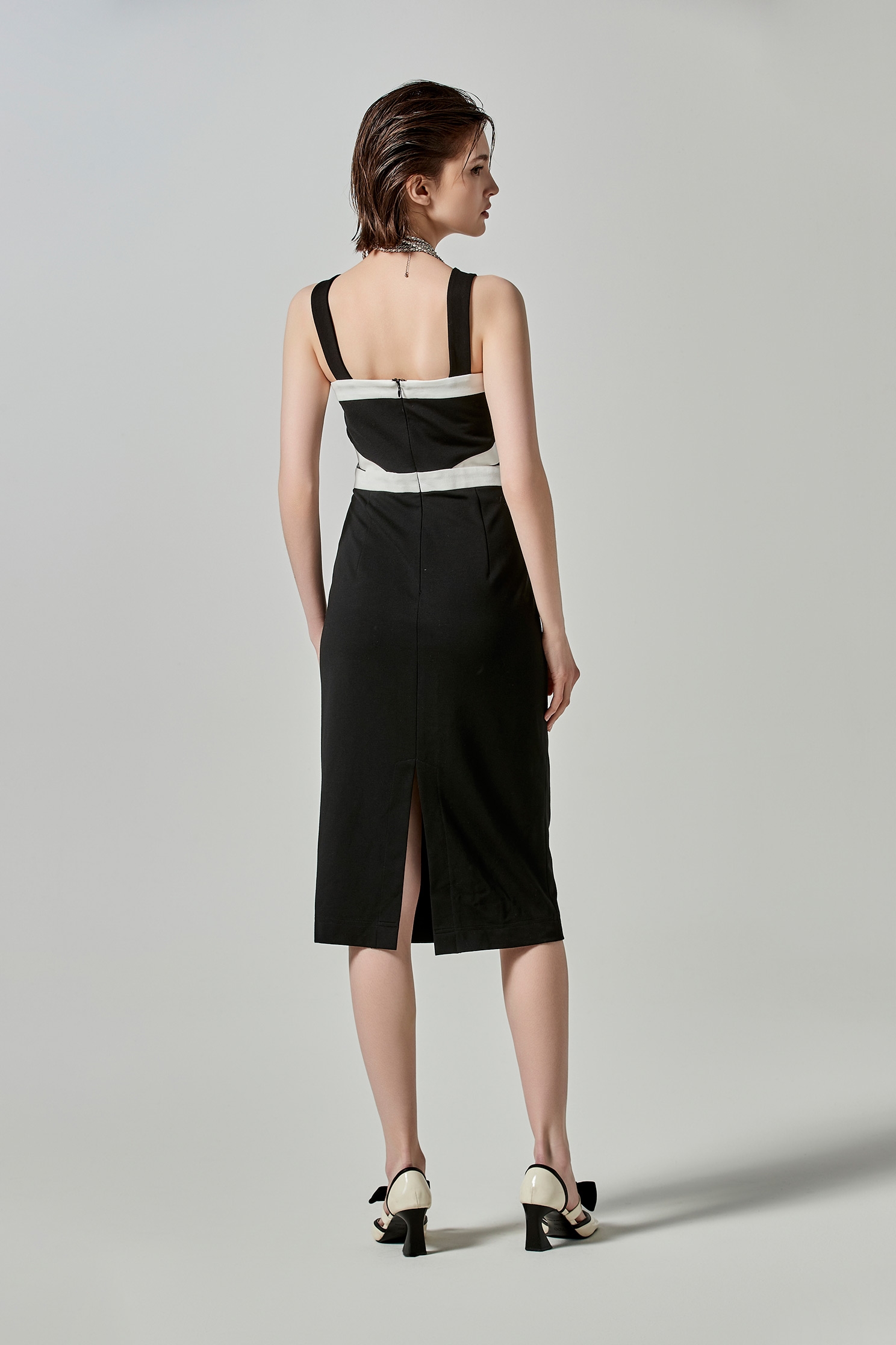Midi Black Dress With Contrast White TrimMidi Black Dress With Contrast White Trim,Dresses,Season (SS) Look