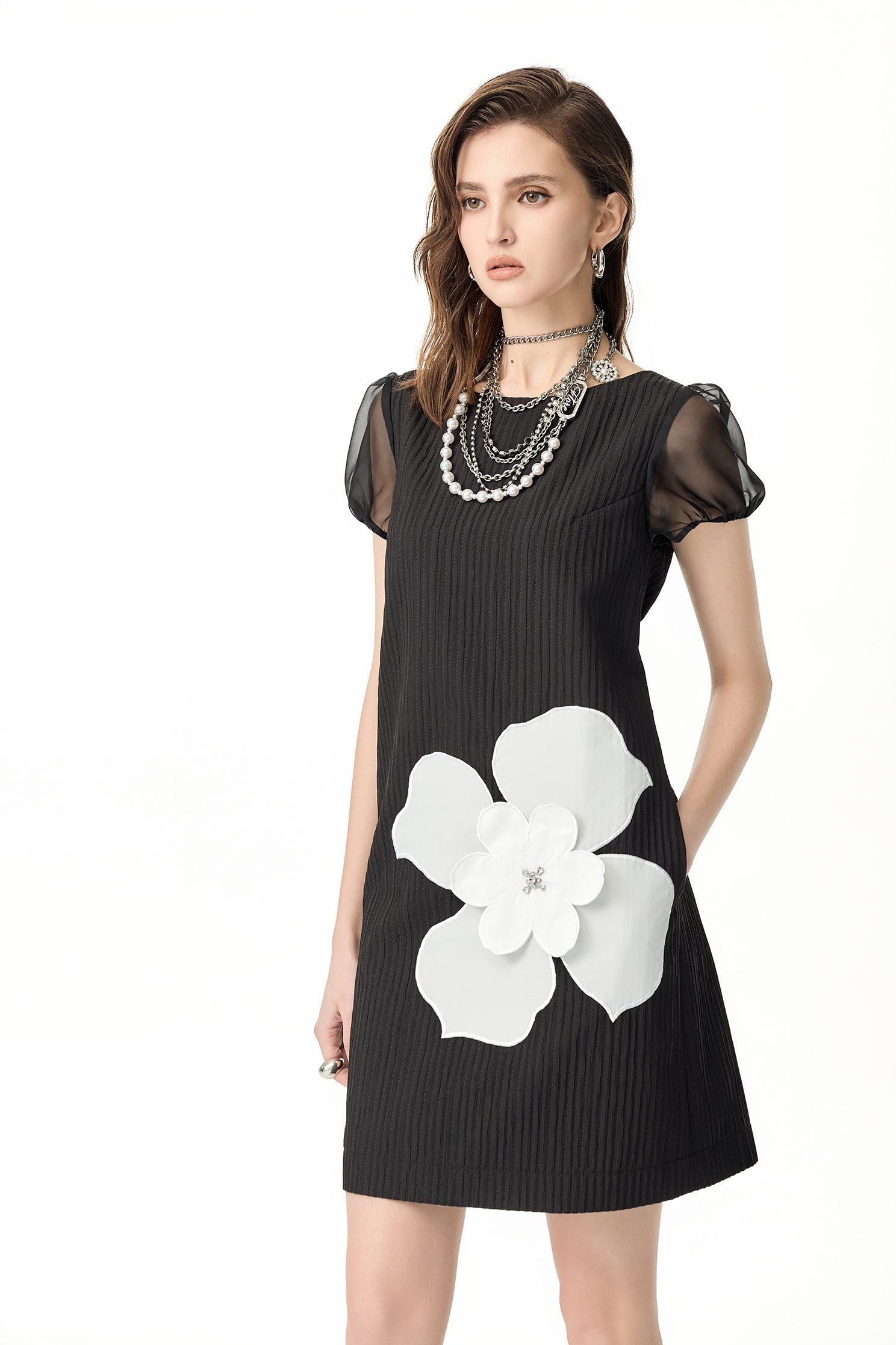 Contrast Floral Detail Short DressContrast Floral Detail Short Dress,Dresses,Season (SS) Look,blossoms