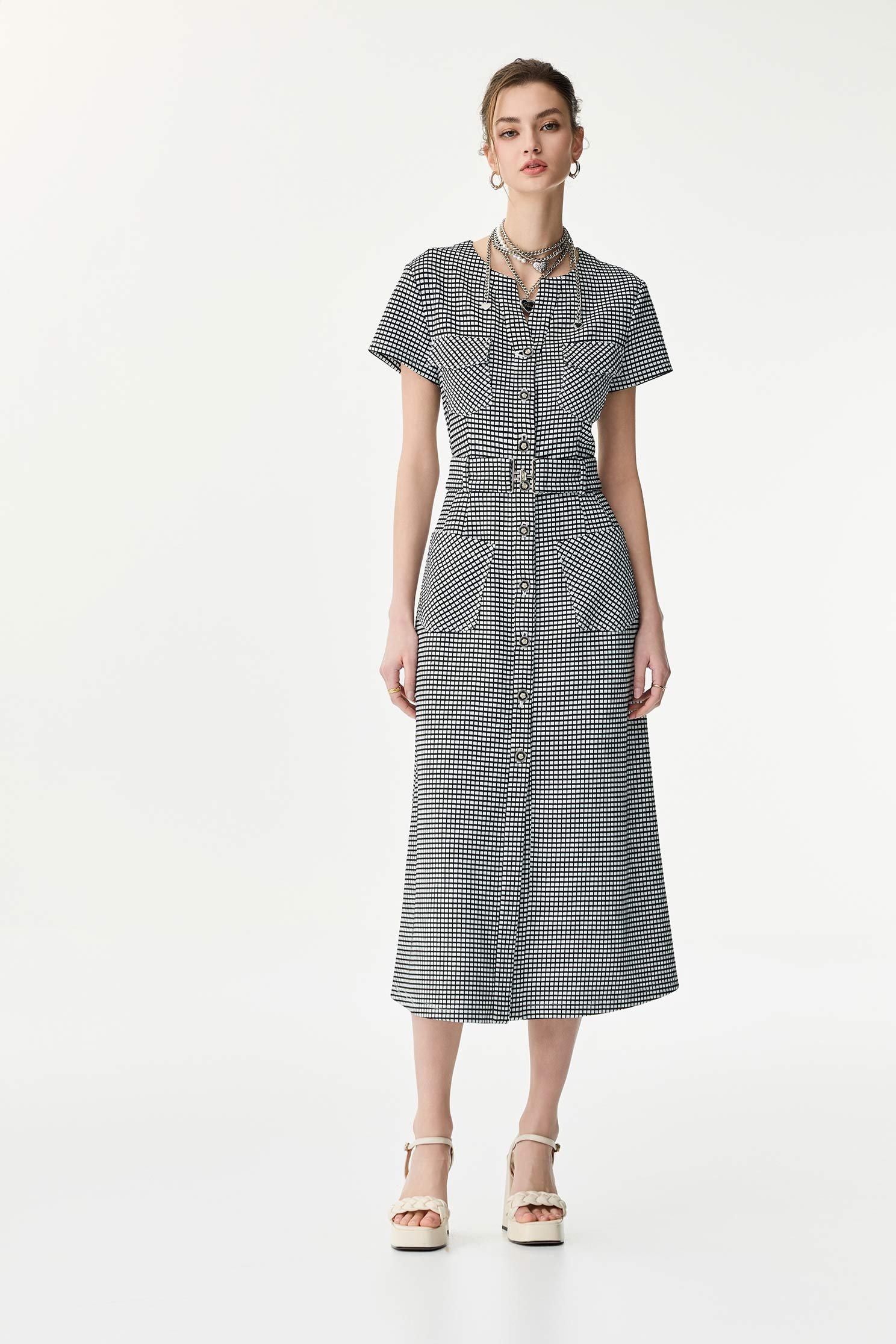 Short Sleeve Plaid Button Front DressShort Sleeve Plaid Button Front Dress,Dresses,Season (SS) Look,Belts,Maxi dresses,Black dresses