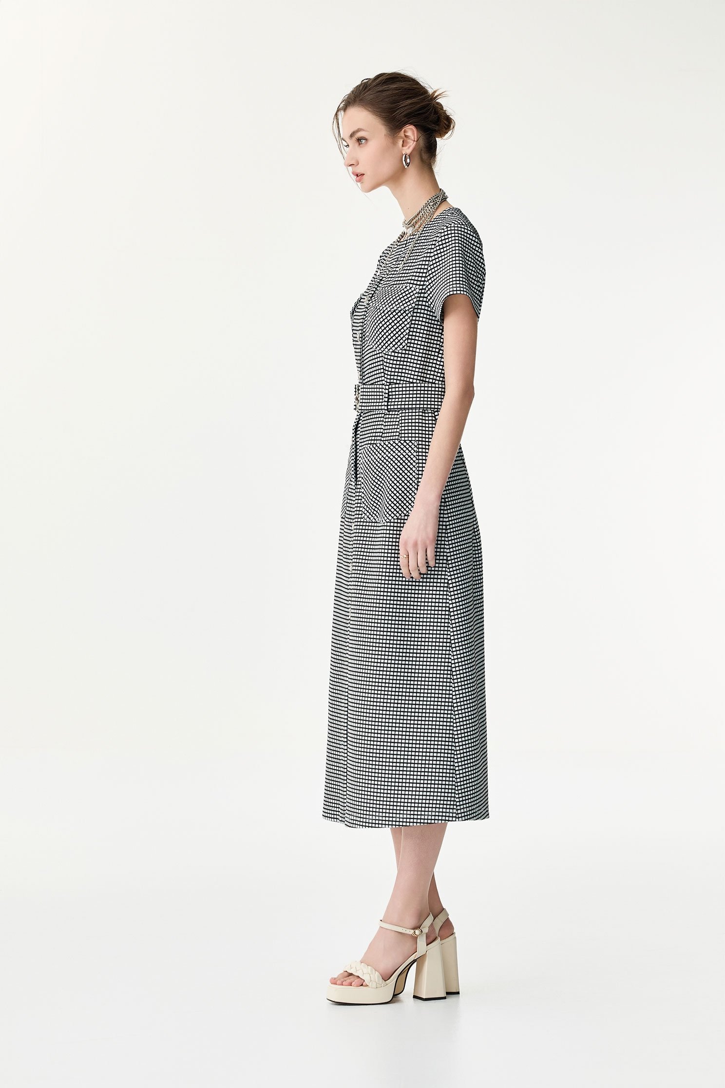 Short Sleeve Plaid Button Front DressShort Sleeve Plaid Button Front Dress,Dresses,Season (SS) Look,Belts,Maxi dresses,Black dresses