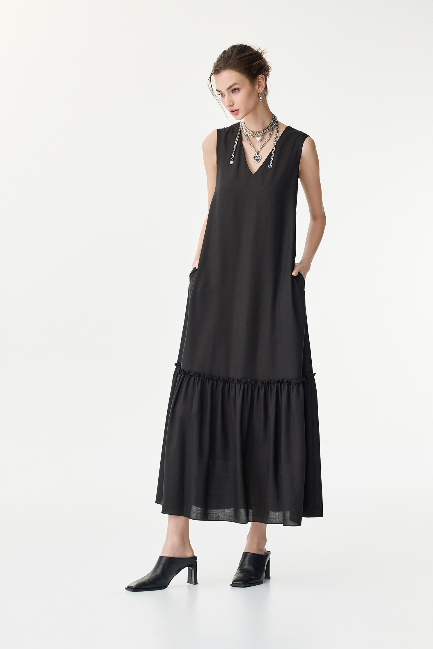 Sleeveless Linen Maxi DressSleeveless Linen Maxi Dress,V-neck dresses,Dresses,Season (SS) Look,Maxi dresses,Black dresses