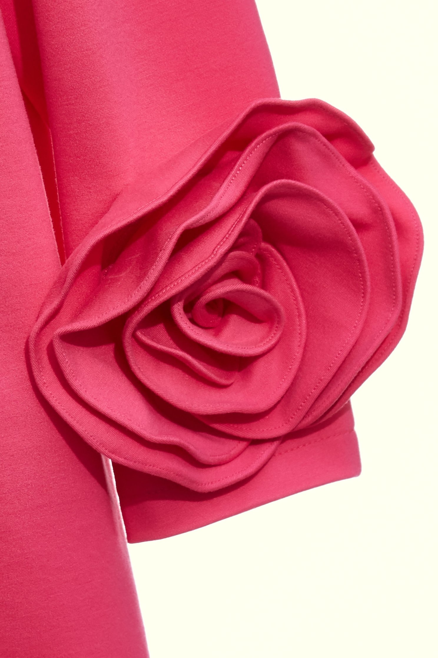 3-D Floral Sleeve Cuff Detail Shift Dress3-D Floral Sleeve Cuff Detail Shift Dress,Dresses,Season (SS) Look,simple outfits,Black dresses