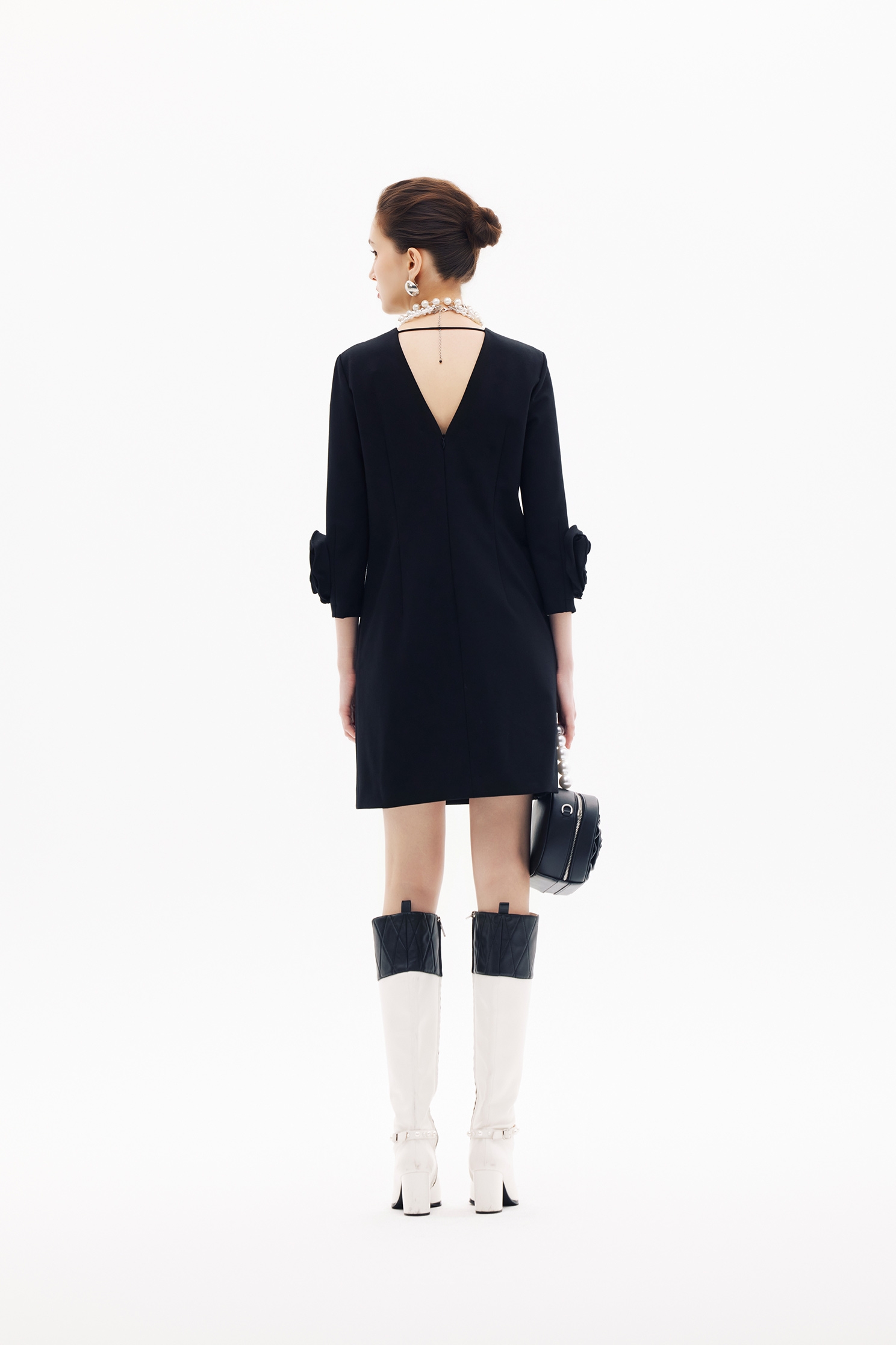 3-D Floral Sleeve Cuff Detail Shift Dress3-D Floral Sleeve Cuff Detail Shift Dress,Dresses,Season (SS) Look,simple outfits,Black dresses