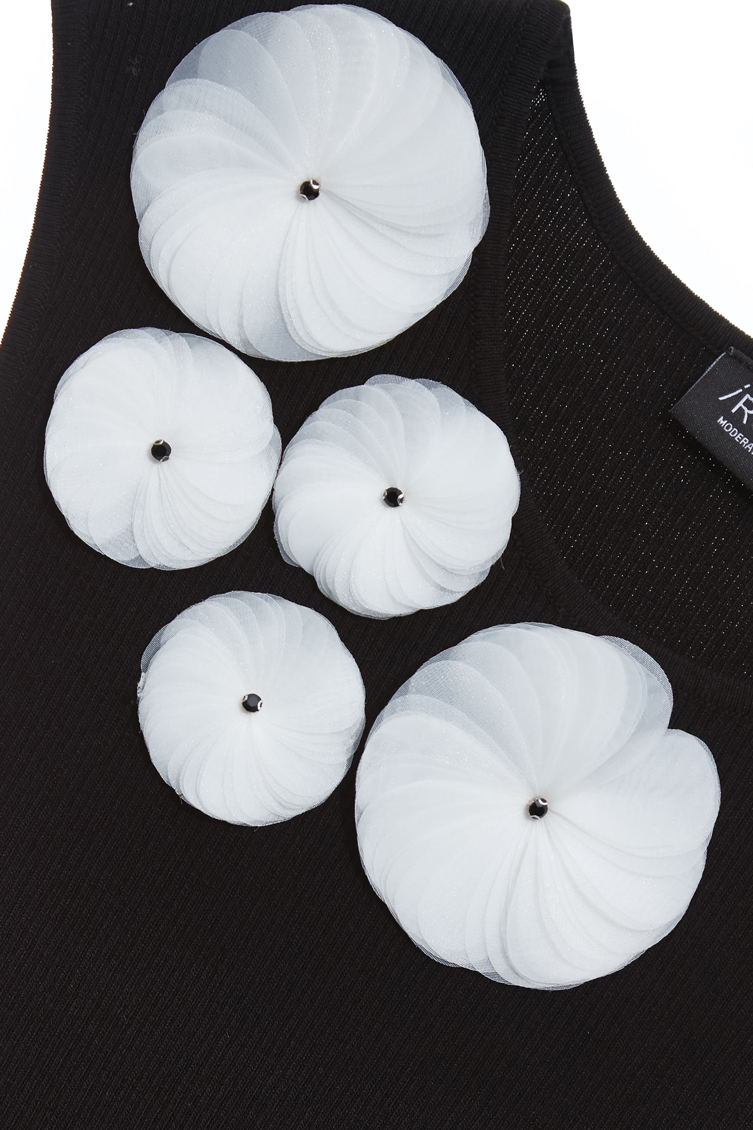 Contrast 3-D Floral Detail Knit VestContrast 3-D Floral Detail Knit Vest,sleeveless tops,Season (SS) Look,Stripe,sleeveless tops,Knitted,Knitted tops,Black tops