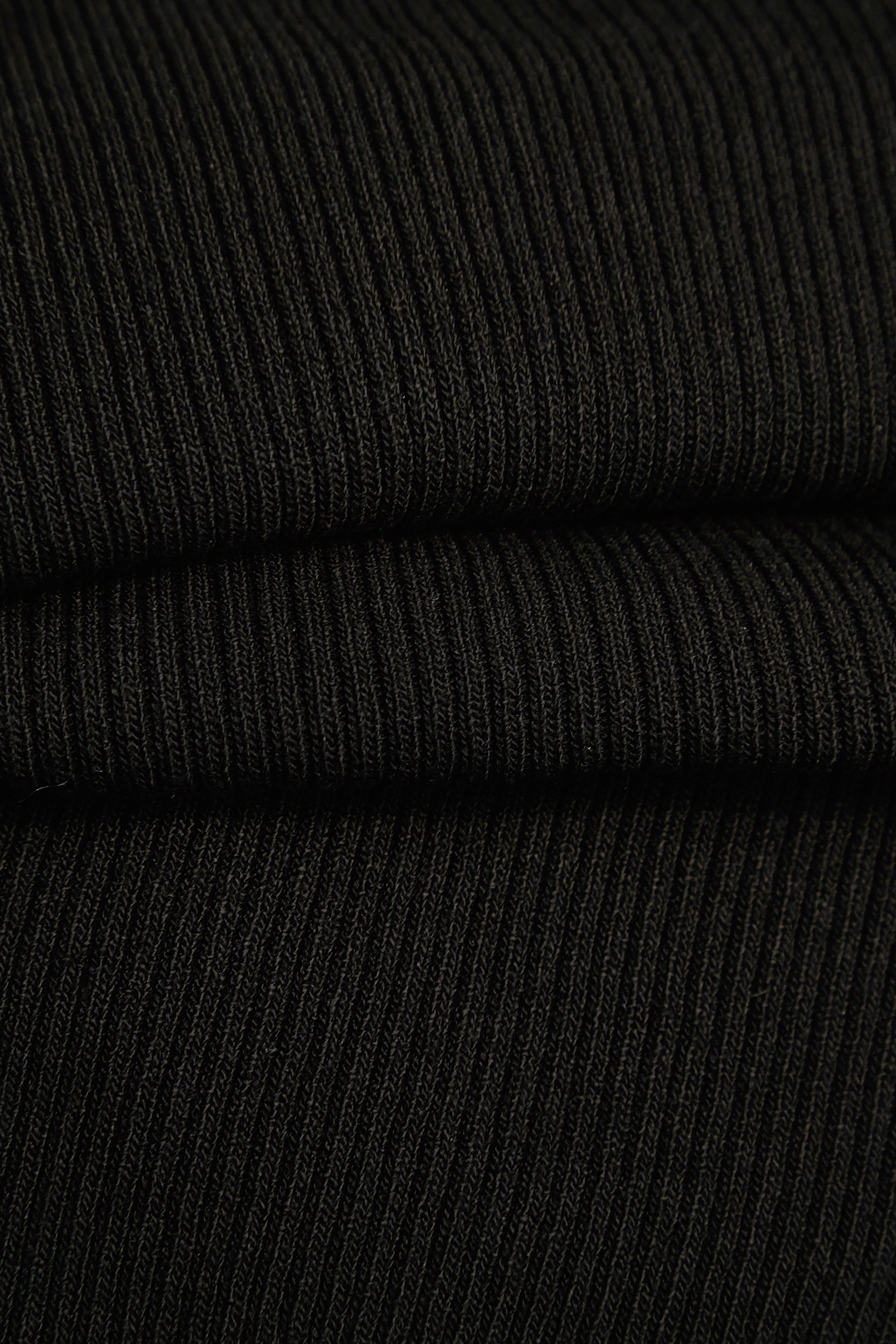 Contrast 3-D Floral Detail Knit VestContrast 3-D Floral Detail Knit Vest,sleeveless tops,Season (SS) Look,Stripe,sleeveless tops,Knitted,Knitted tops,Black tops