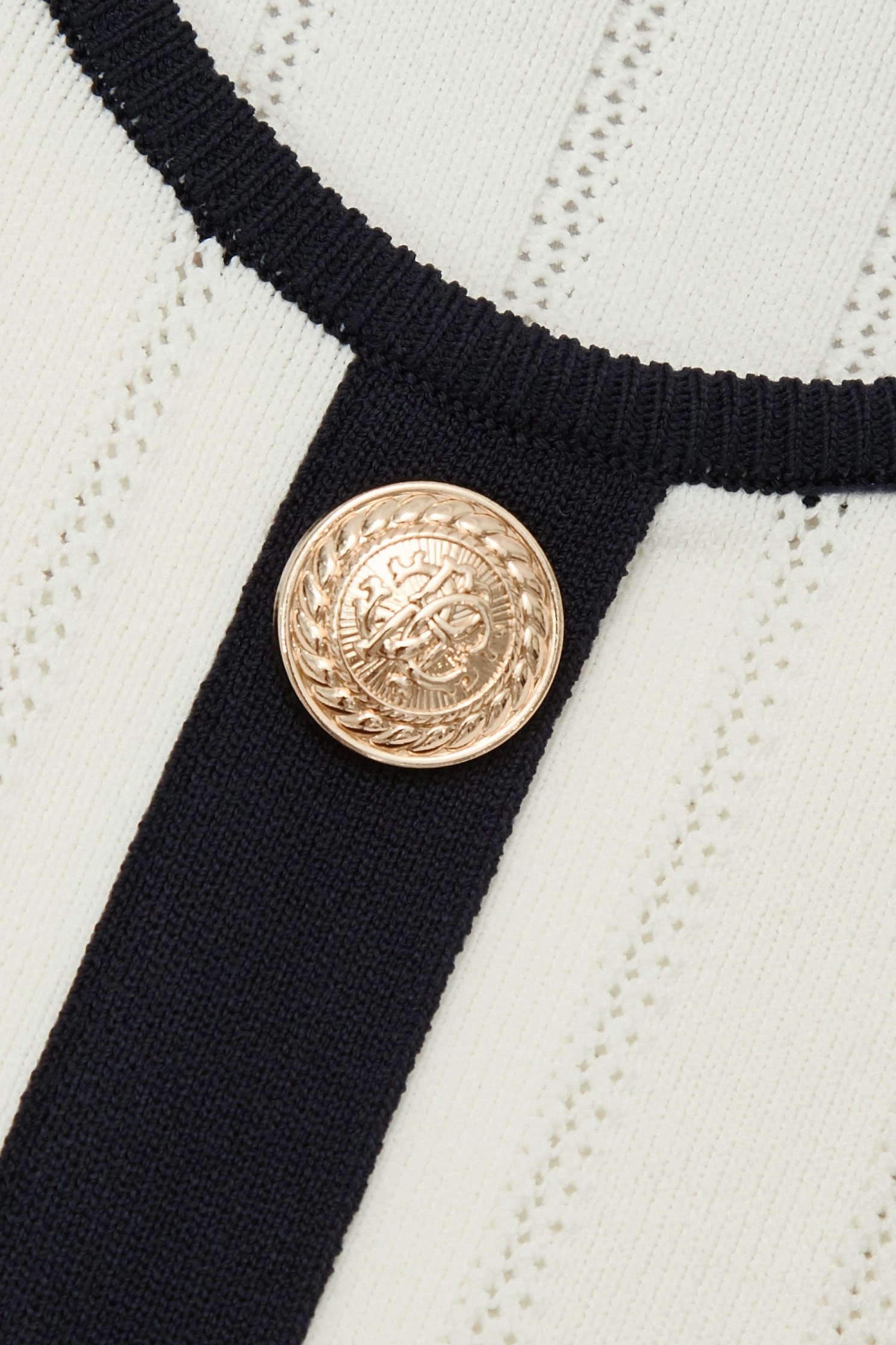 Contrast Navy Trim Knit VestContrast Navy Trim Knit Vest,sleeveless tops,Office Looks,Tops,Season (SS) Look,Stripe,sleeveless tops,White tops,Valentine,sleeveless tops,Knitted,Knitted tops