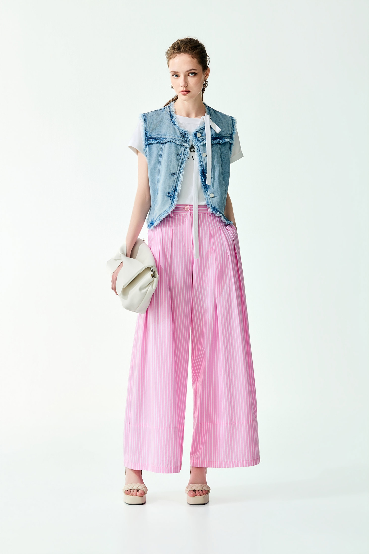 Fray Trim Denim Washed Vest,Jackets,sleeveless tops,Outerwear,Season (SS) Look,Denim,Denim Jackets,sleeveless tops