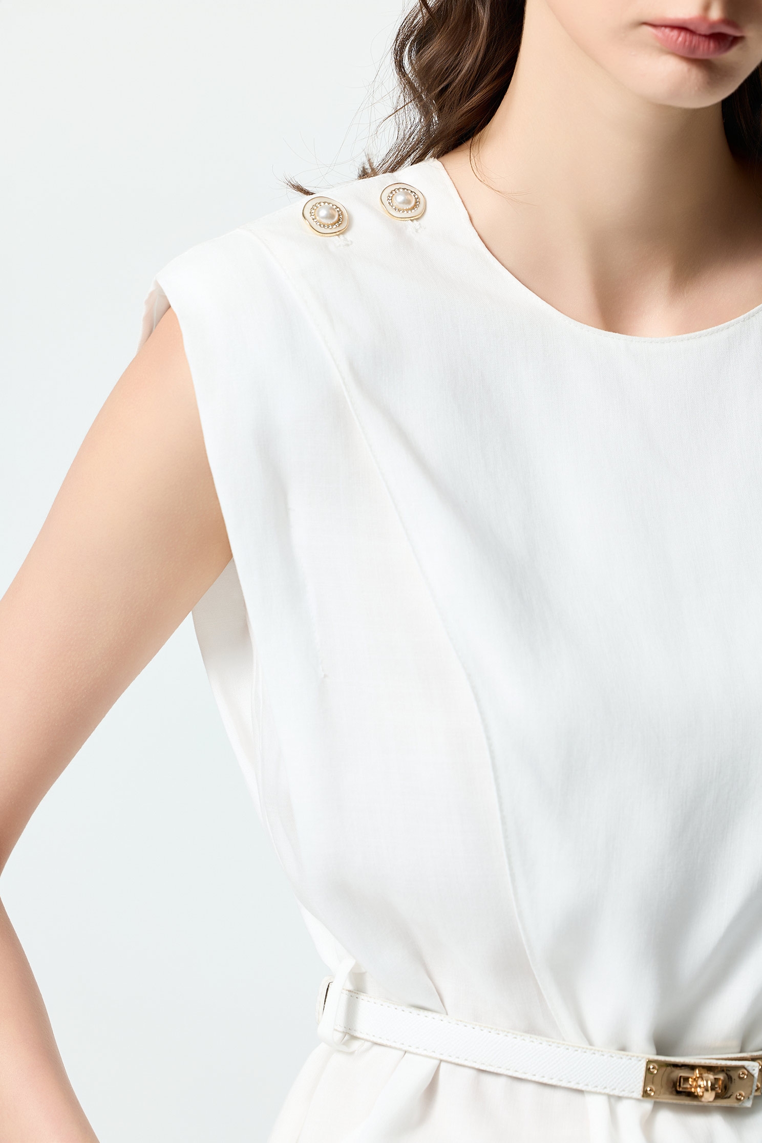 Front Overlap Long VestFront Overlap Long Vest,sleeveless tops,Season (SS) Look,pearl,White tops,Back To Classic,sleeveless tops,Back To B/W