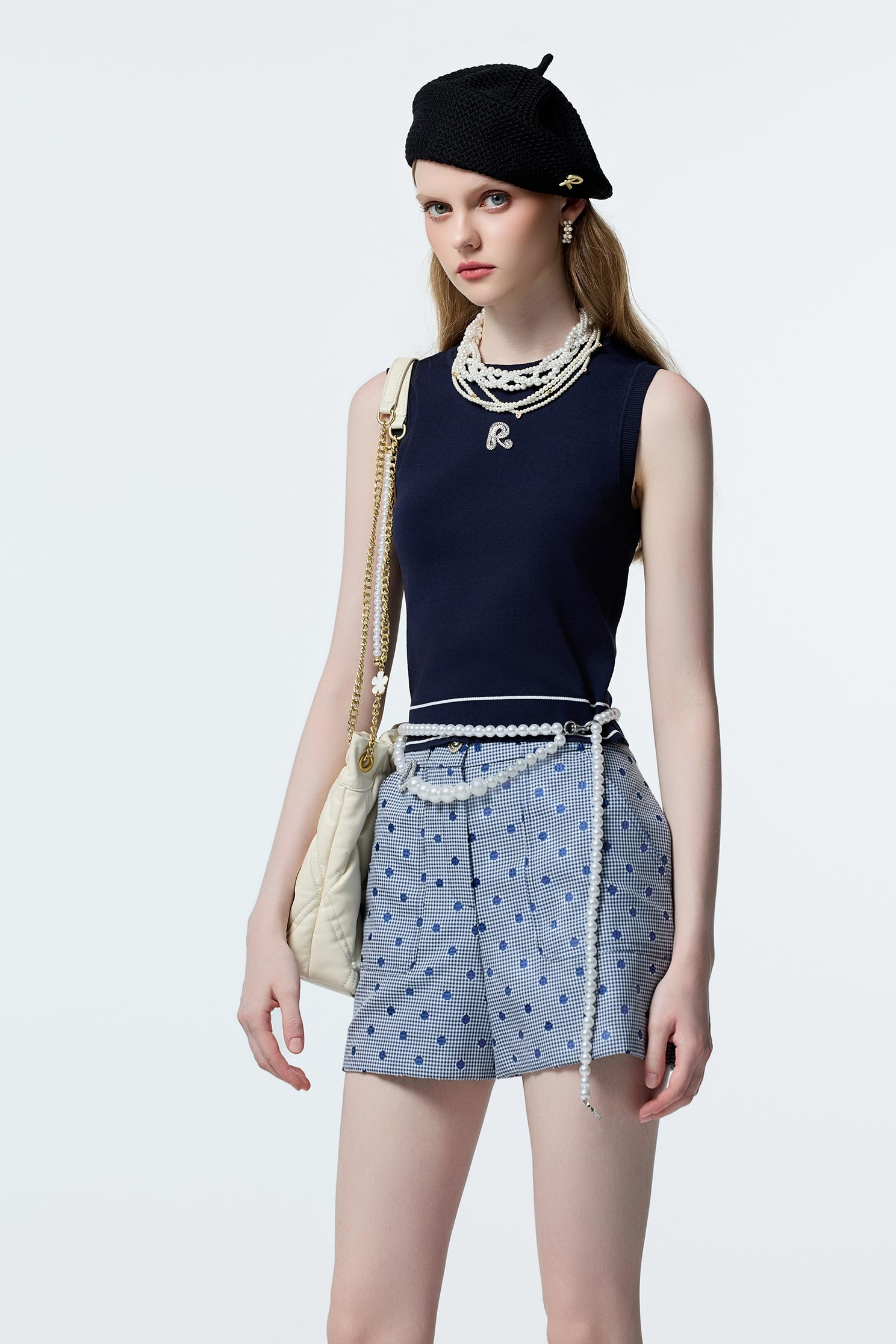 R Logo Navy Knit TopR Logo Navy Knit Top,sleeveless tops,Tops,sleeveless tops,Season (AW) Look,Valentine,sleeveless tops,upperclass,Knitted,Knitted tops,Knitted tops