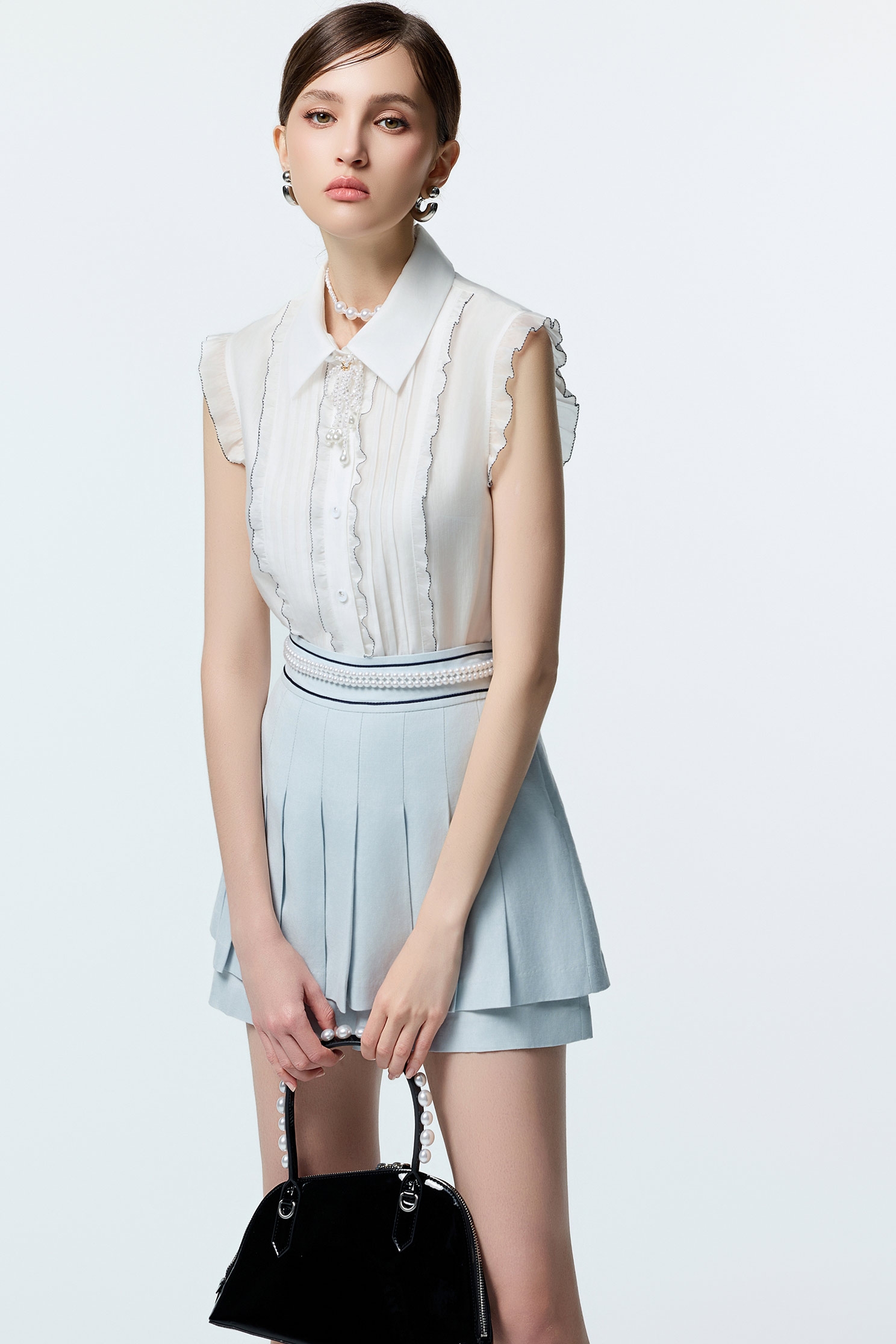 Contrast Navy Trim Ruffle VestContrast Navy Trim Ruffle Vest,sleeveless tops,Tops,Embroidered,sleeveless tops,Season (AW) Look,Valentine,sleeveless tops,upperclass