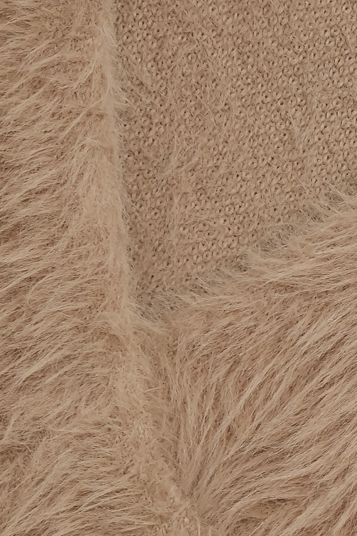 V-neck Faux Fur VestV-neck Faux Fur Vest,sleeveless tops,Outerwear,sleeveless tops,Season (AW) Look,sleeveless tops,Knitted,Knitted coats,Knitted tops