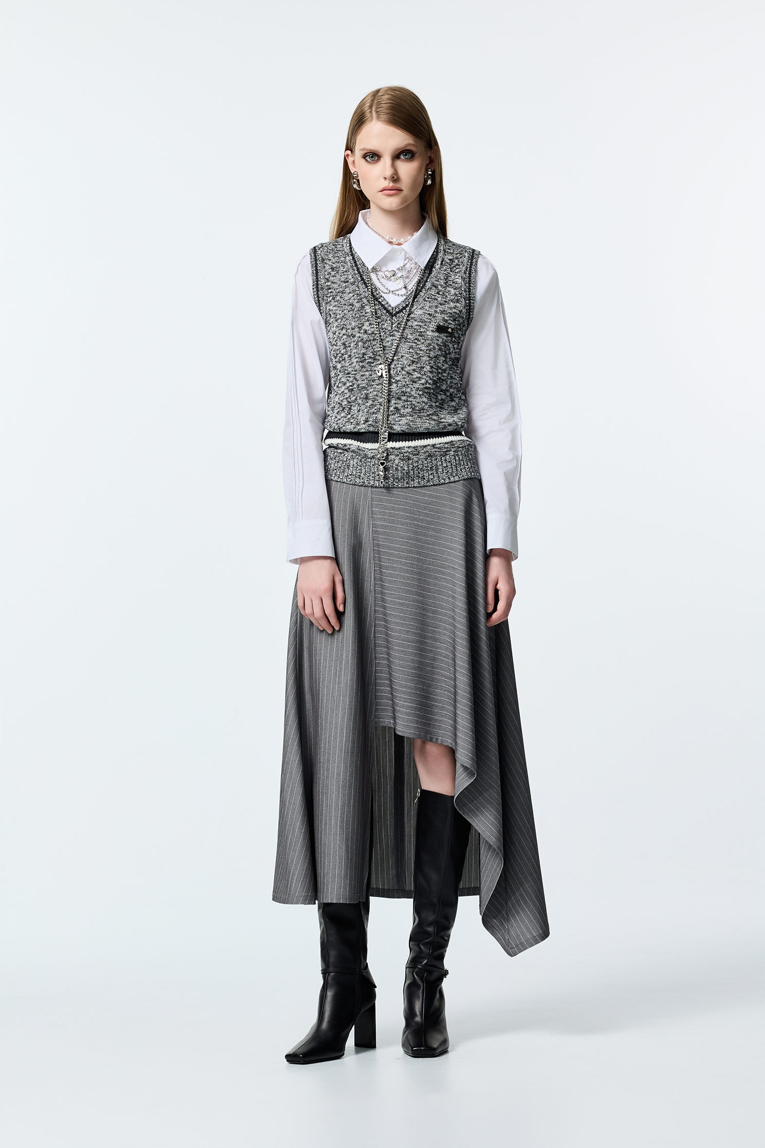 Grey V-neckline Knit VestGrey V-neckline Knit Vest,sleeveless tops,Season (AW) Look,sleeveless tops,Knitted,Knitted tops
