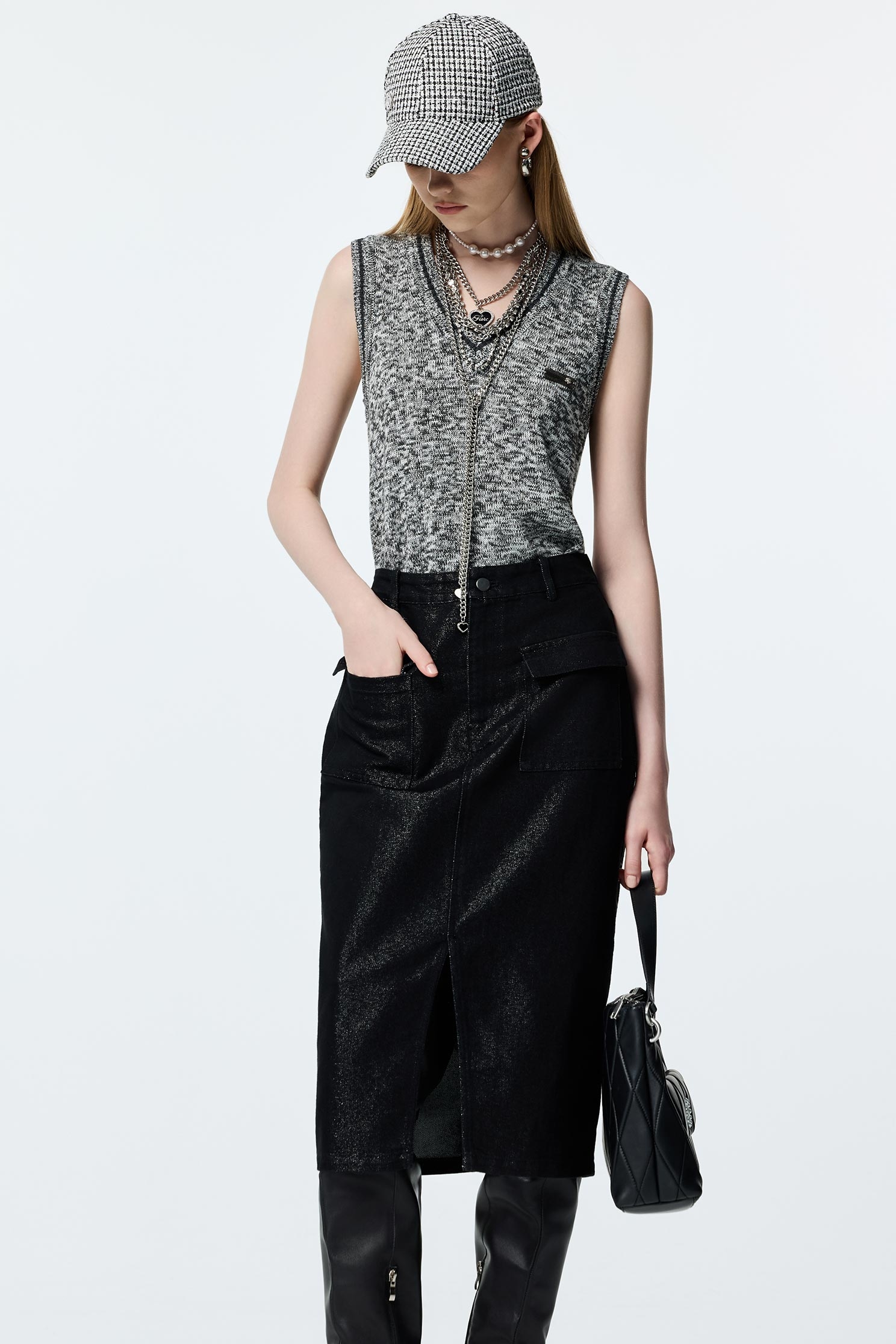 Grey V-neckline Knit VestGrey V-neckline Knit Vest,sleeveless tops,Season (AW) Look,sleeveless tops,Knitted,Knitted tops