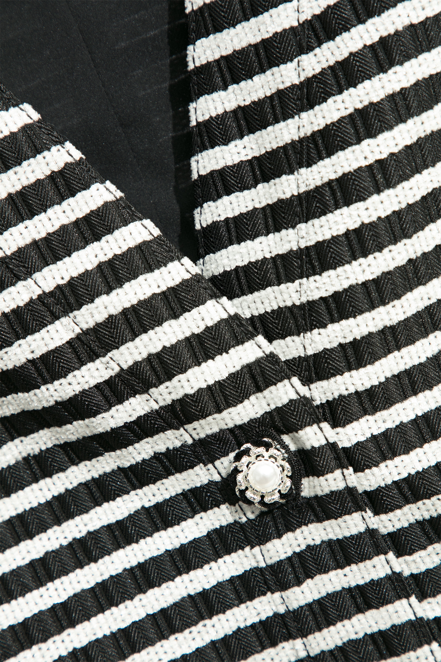 Black White Stripe Crop VestBlack White Stripe Crop Vest,sleeveless tops,Season (SS) Look,Stripe,pearl