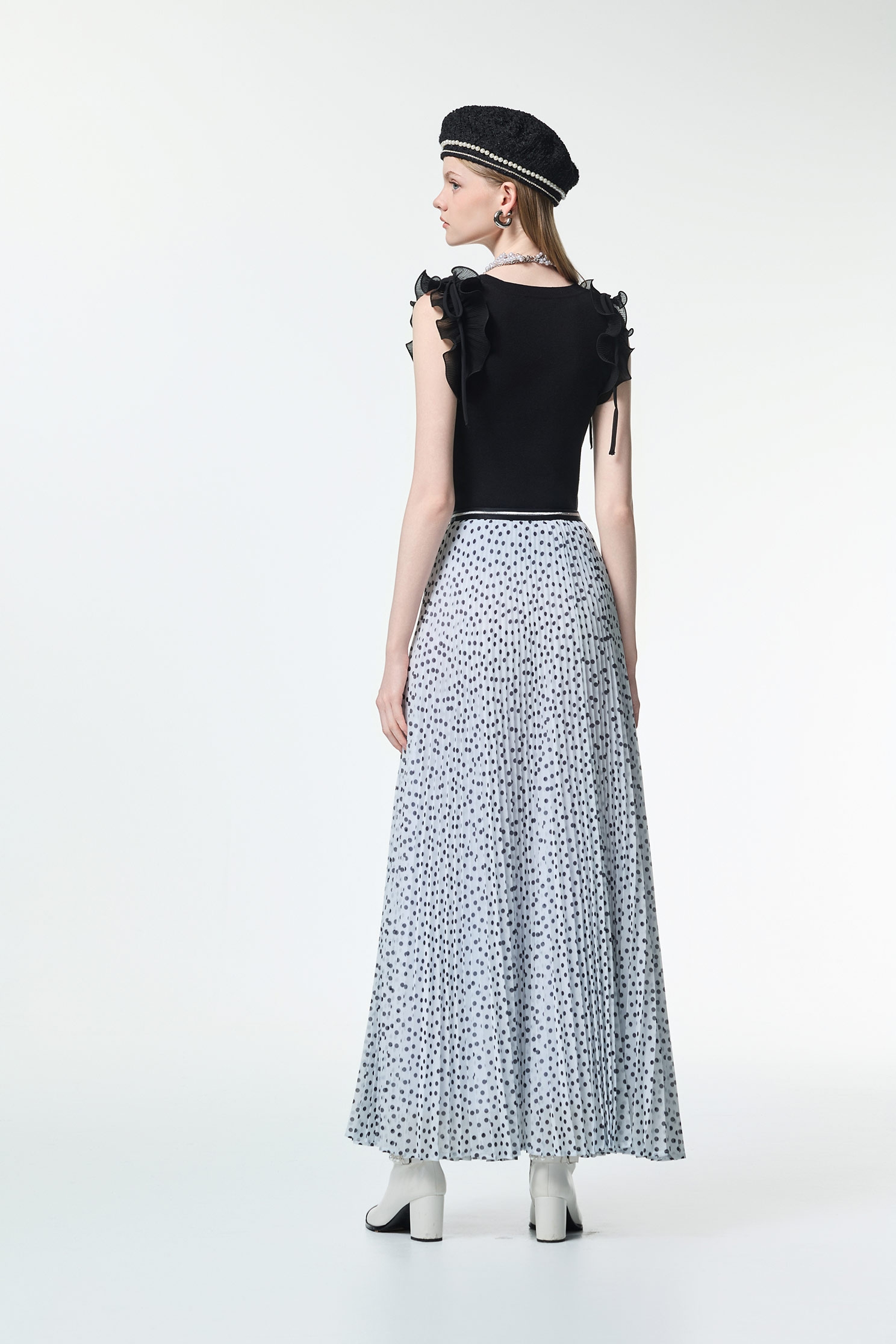 Ruffle Detail Knit VestRuffle Detail Knit Vest,sleeveless tops,Office Looks,Season (AW) Look,Valentine,sleeveless tops,Knitted,Knitted tops,Chiffon